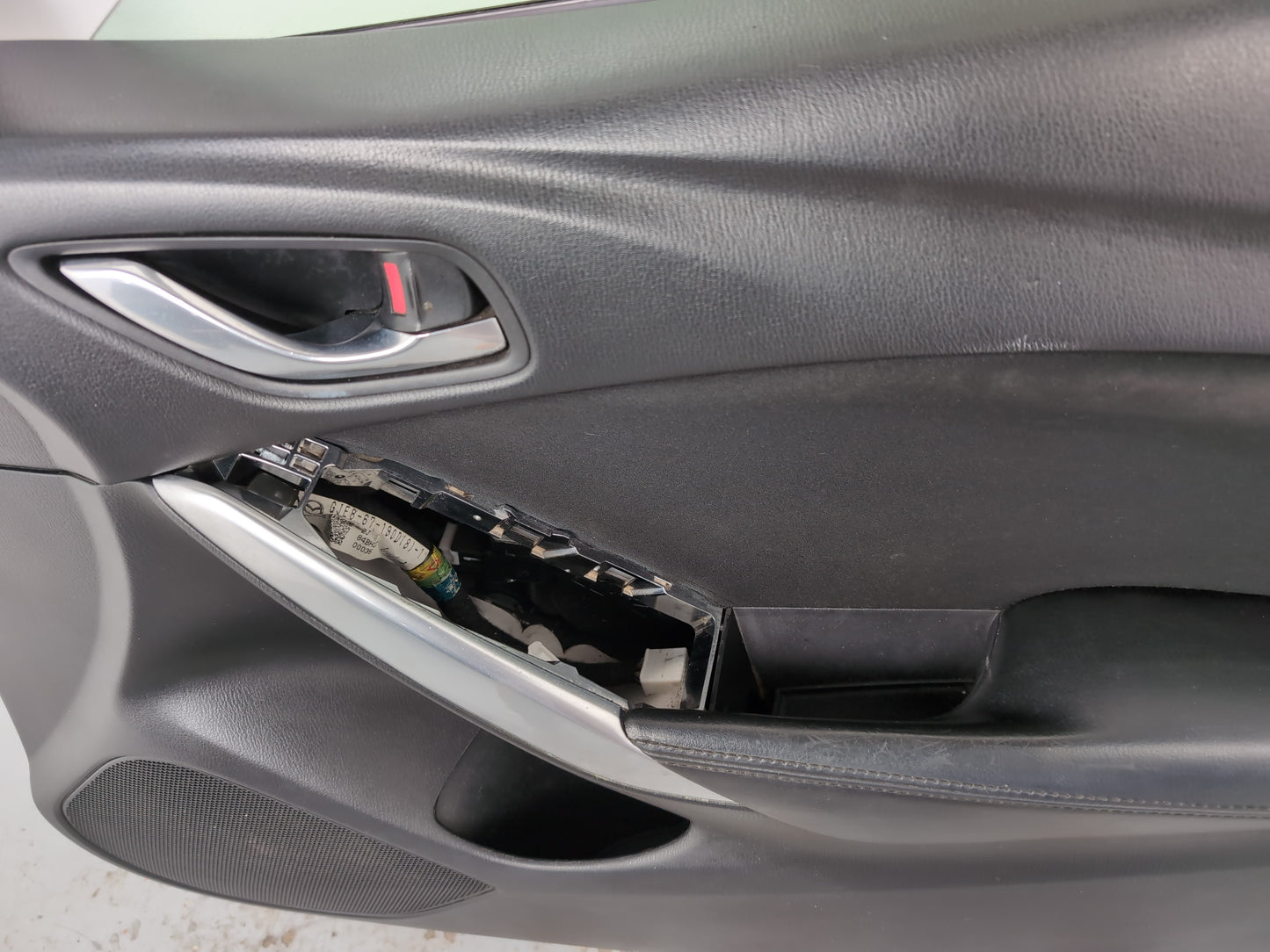Door Front RH 11
