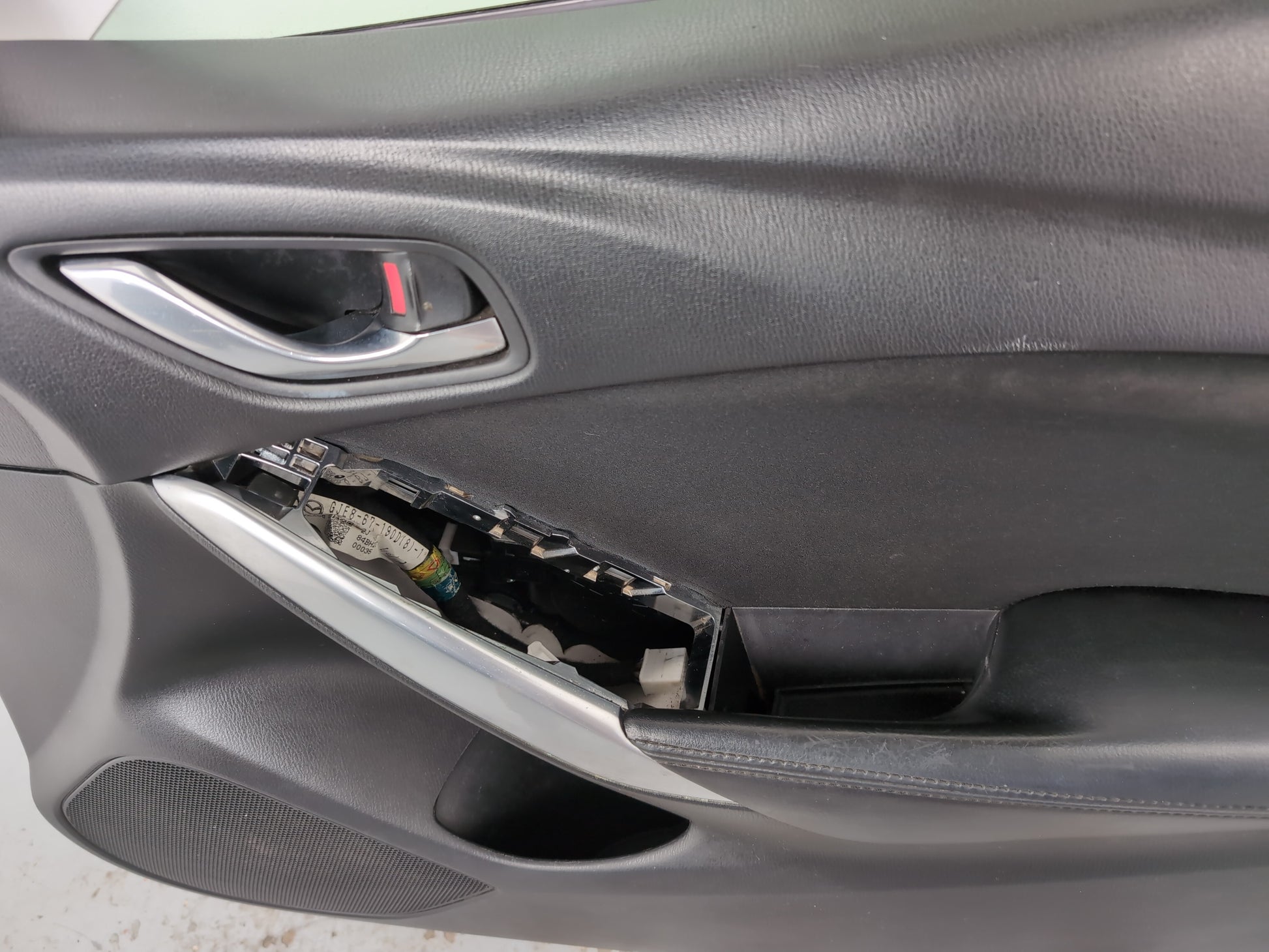 Door Front RH 11