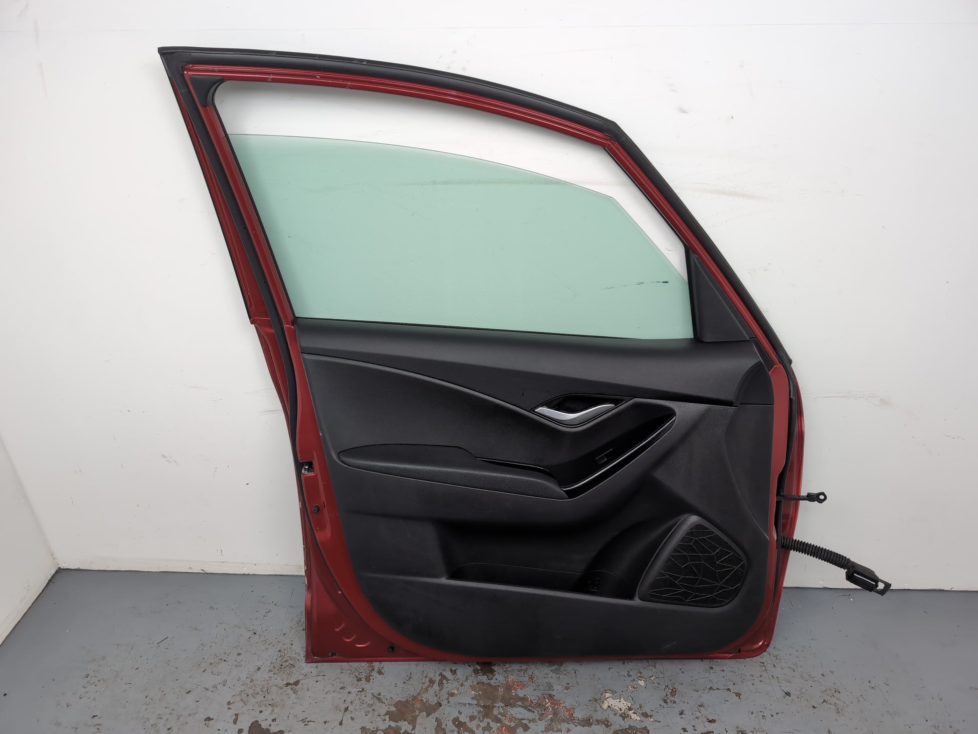 Door Front LH 11