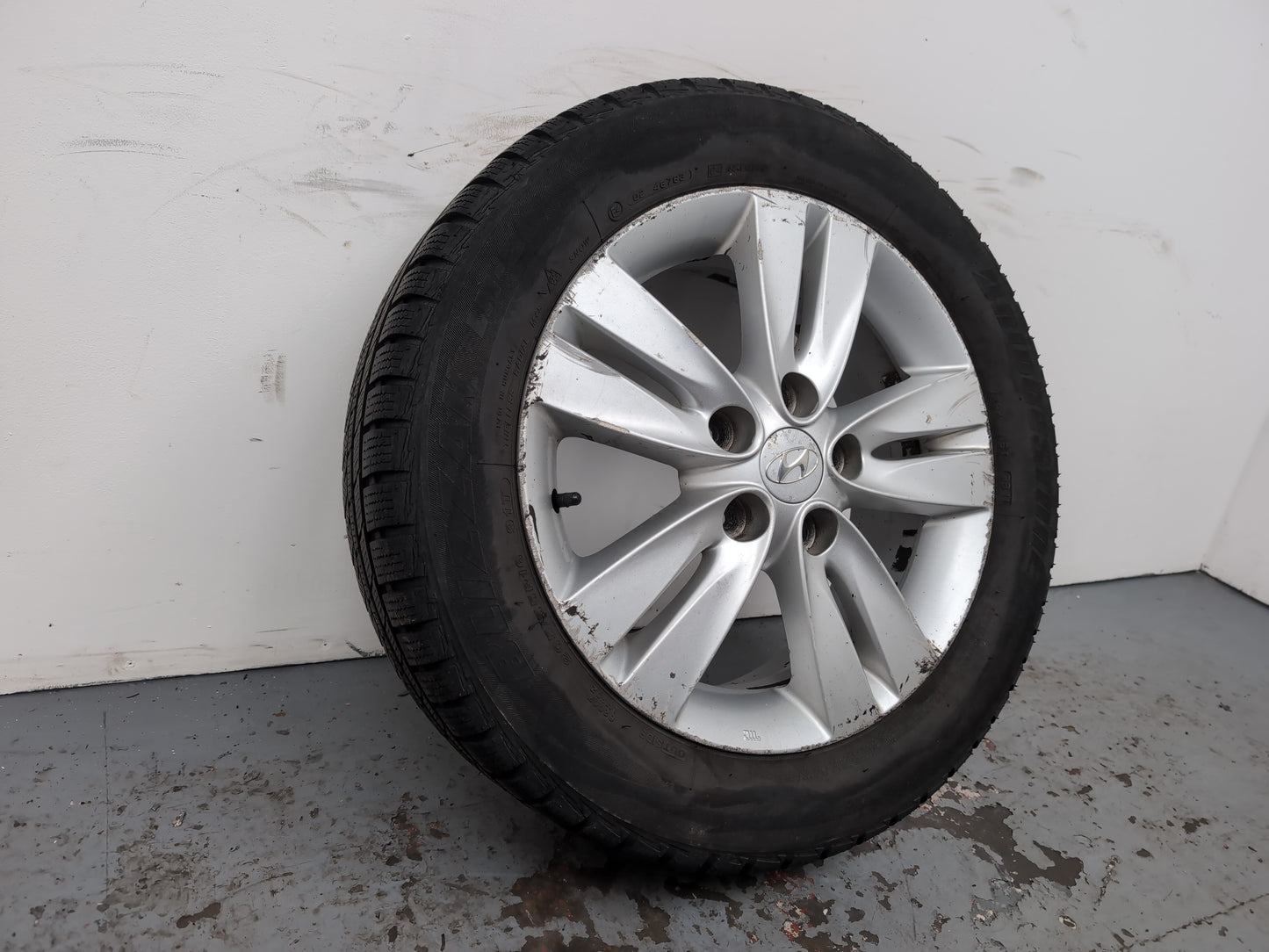 Wheel Road Alloy 5