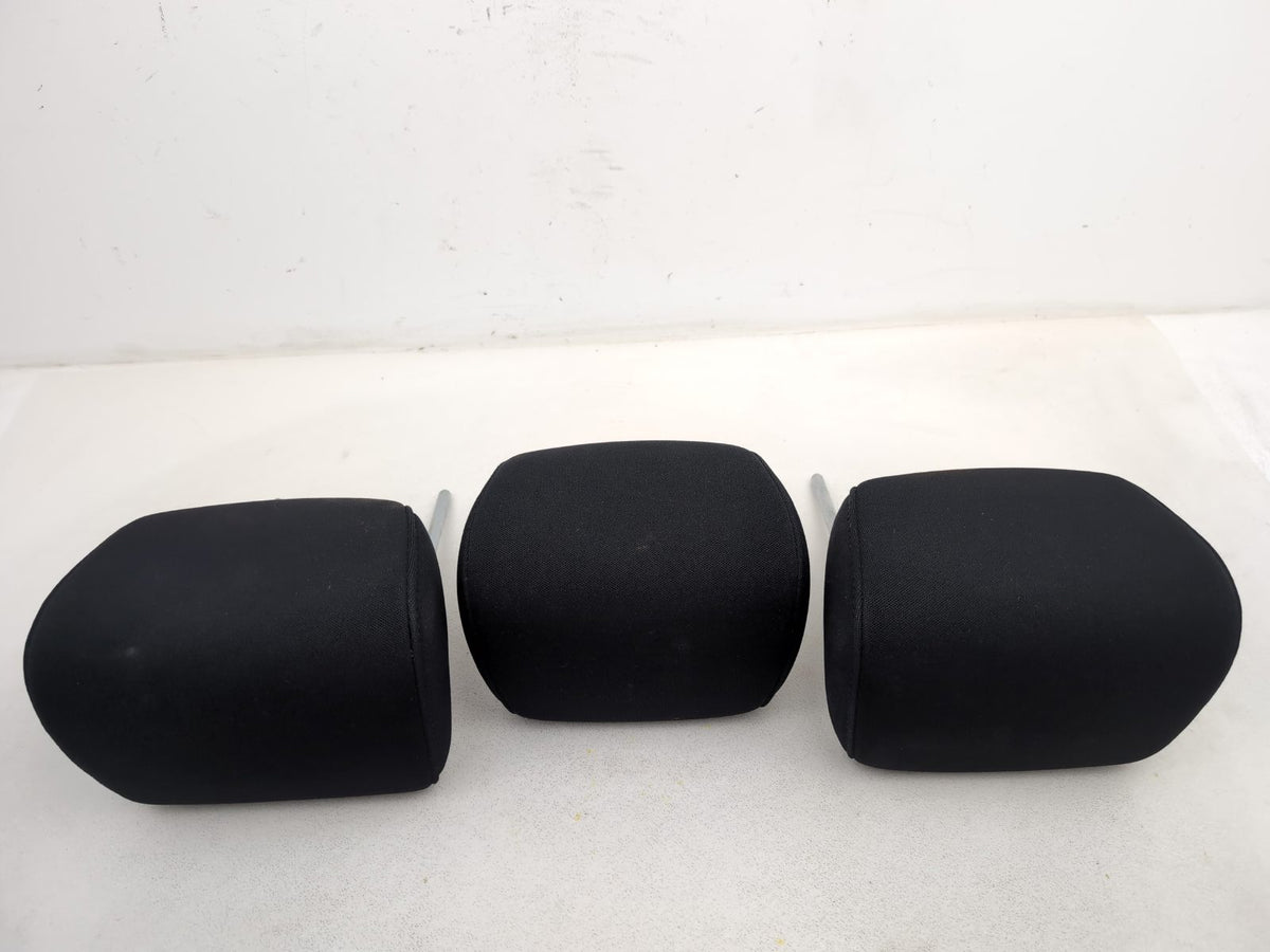 Rear Headrest 5