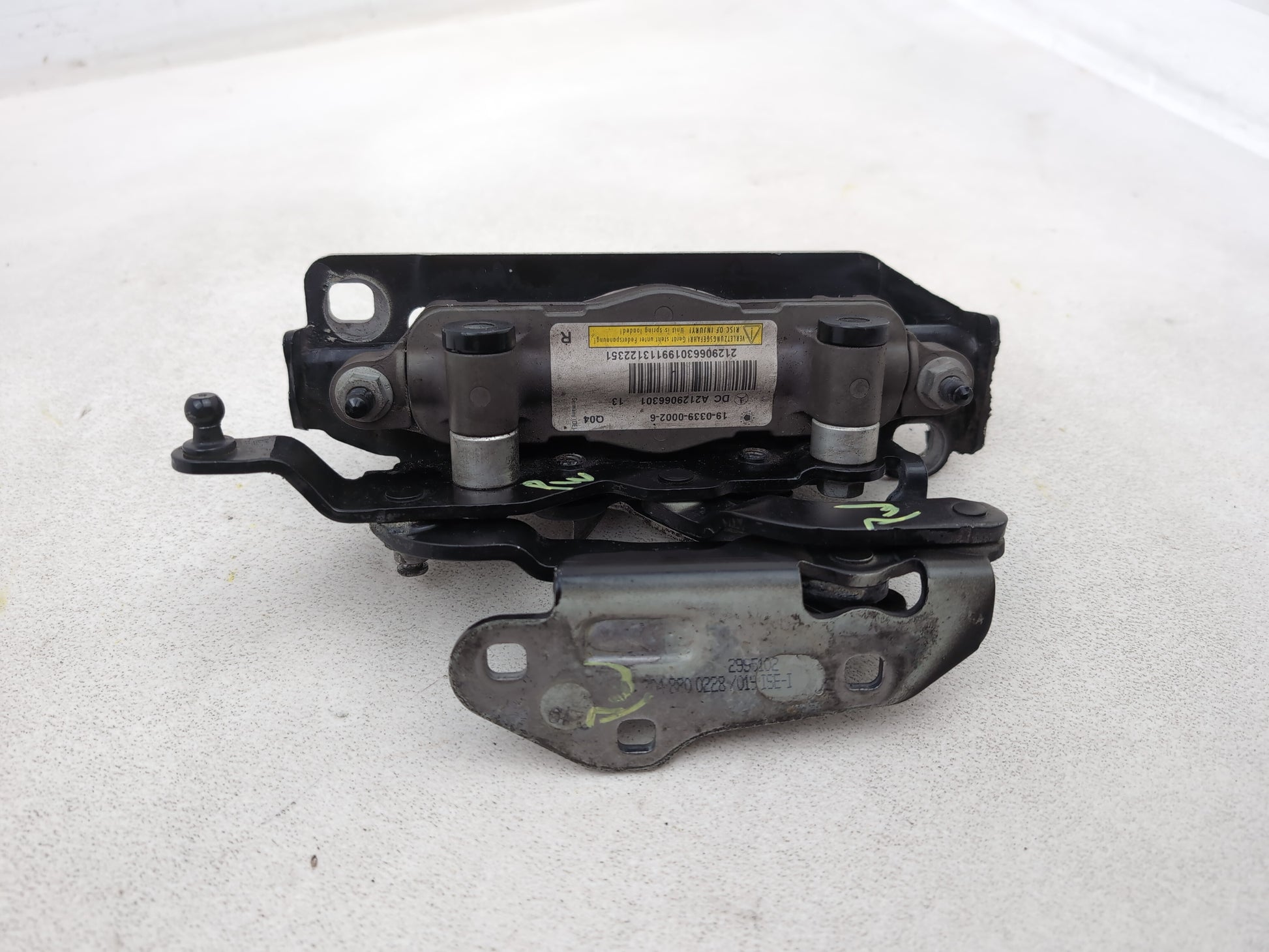 Bonnet Hinge RH 5