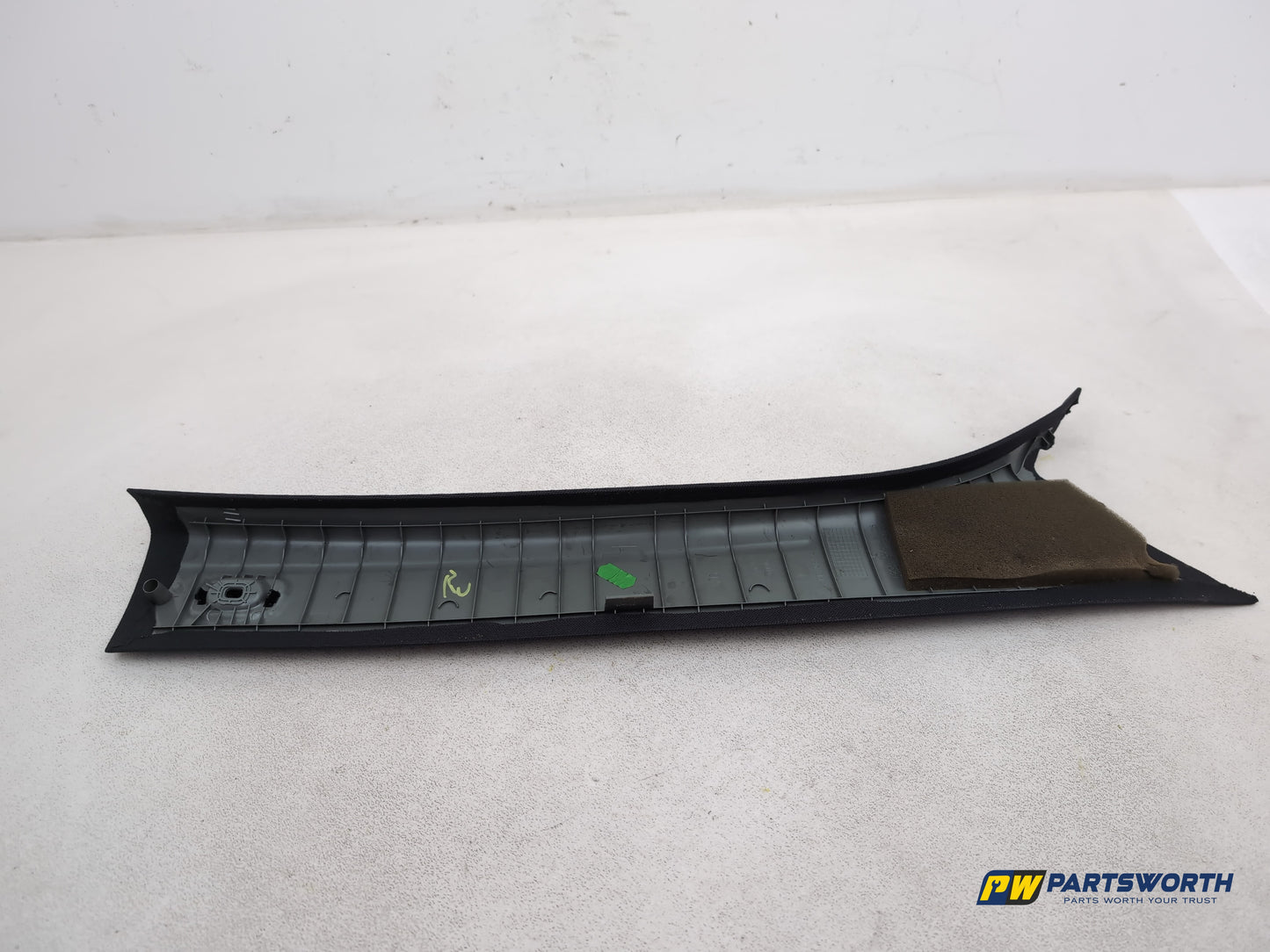 RH A Pillar Trim  5