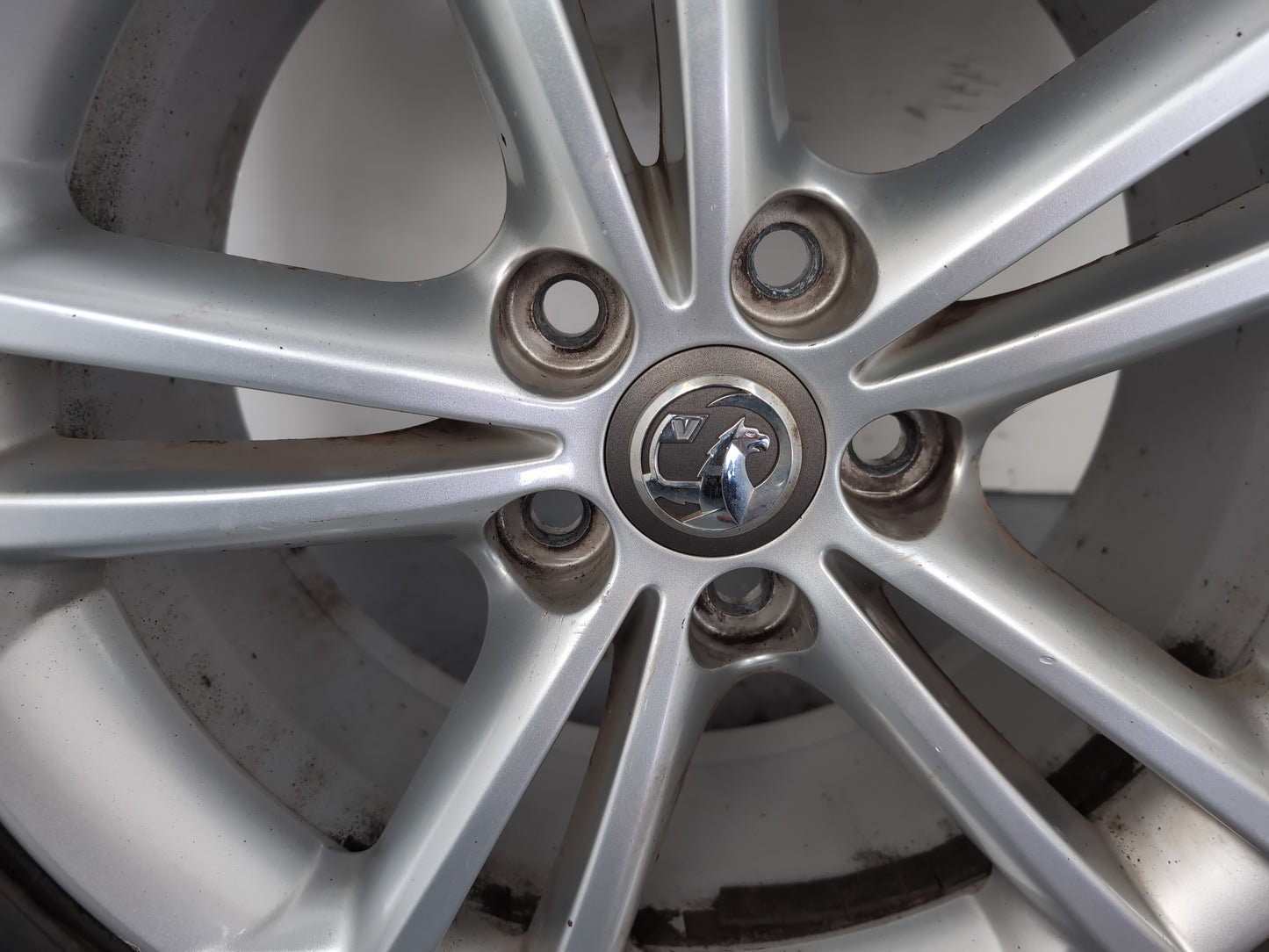 Wheel Road Alloy 5