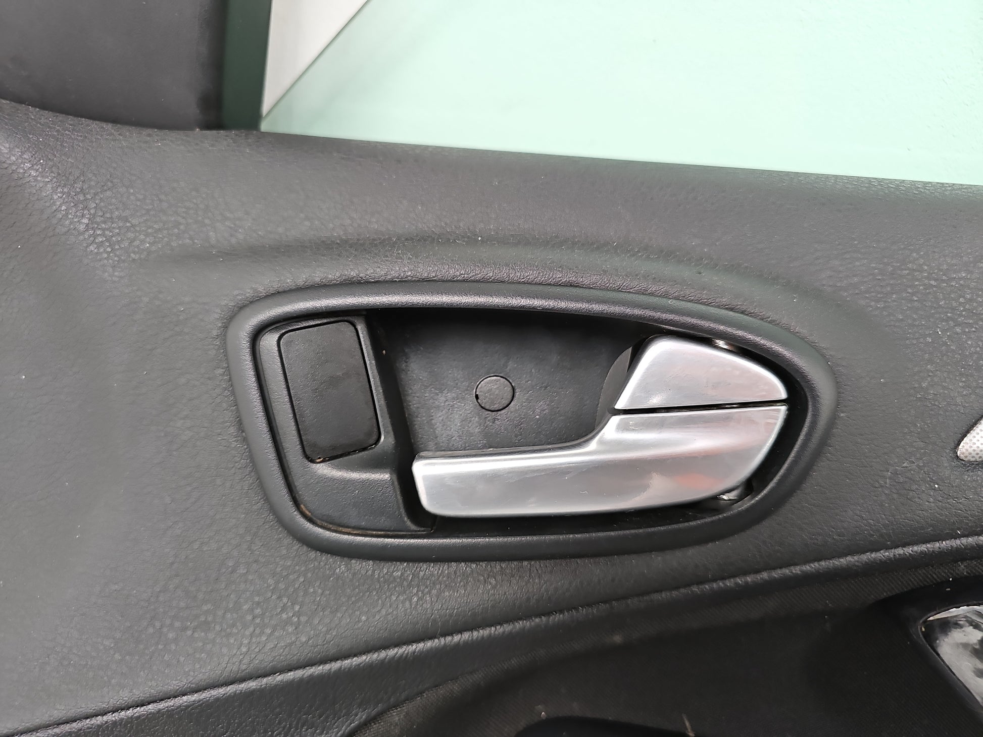 Door Front RH 11