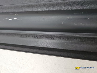 Parcel Shelf 7