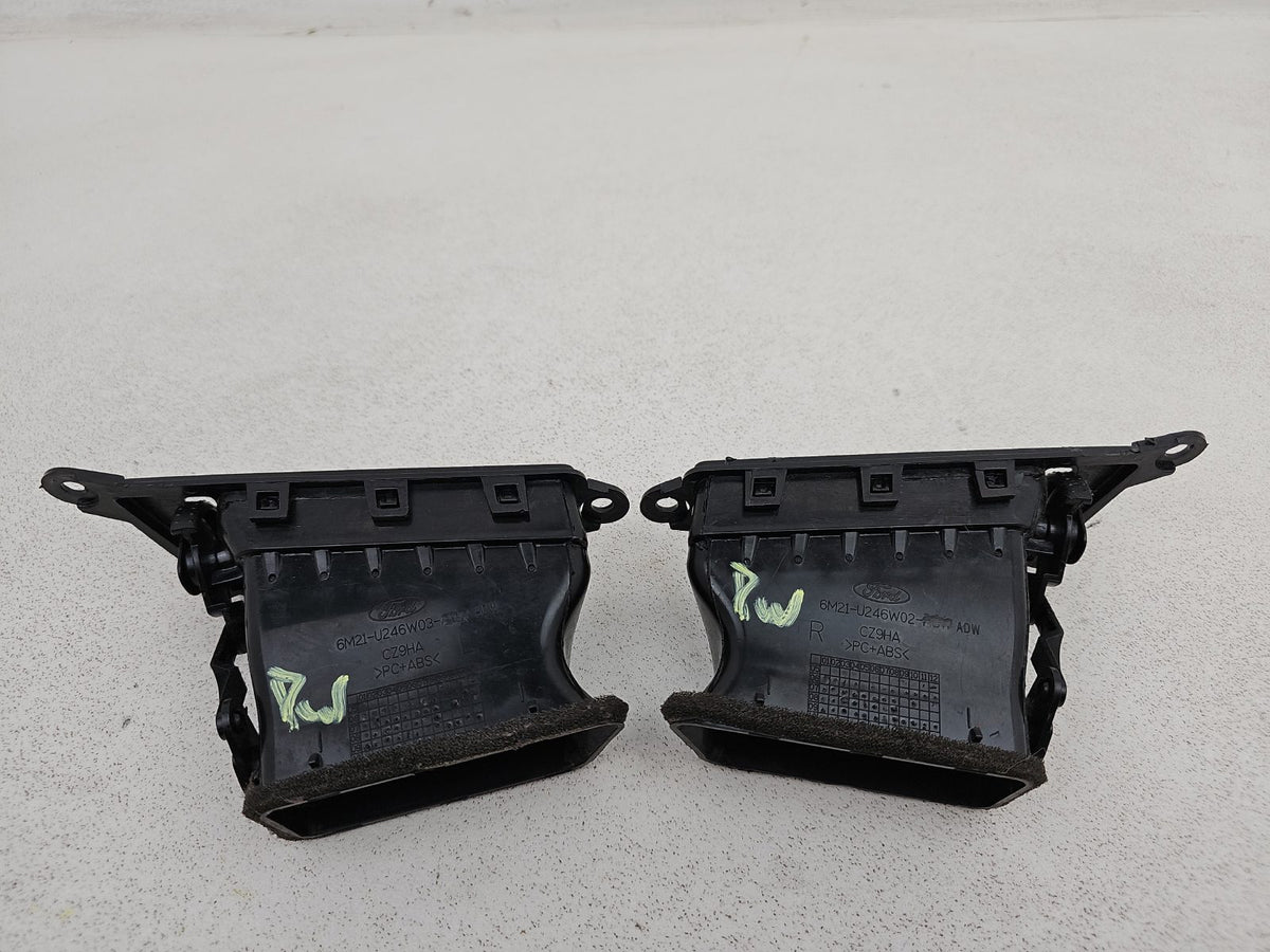 Dashboard Trim With Air Vent  5