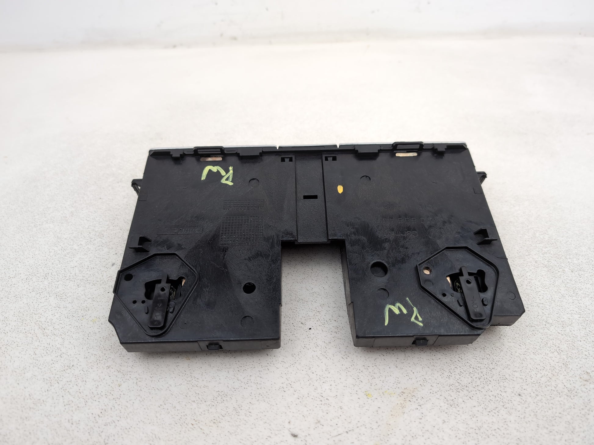 Centre Console Storage Tray 5