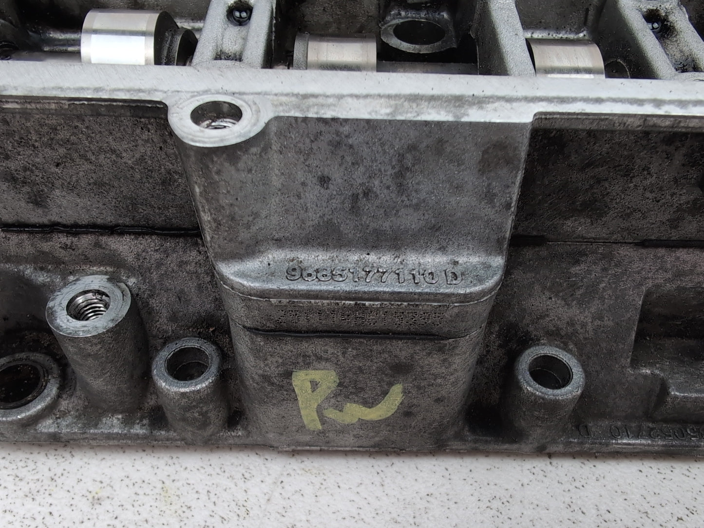 Camshaft Cover  5