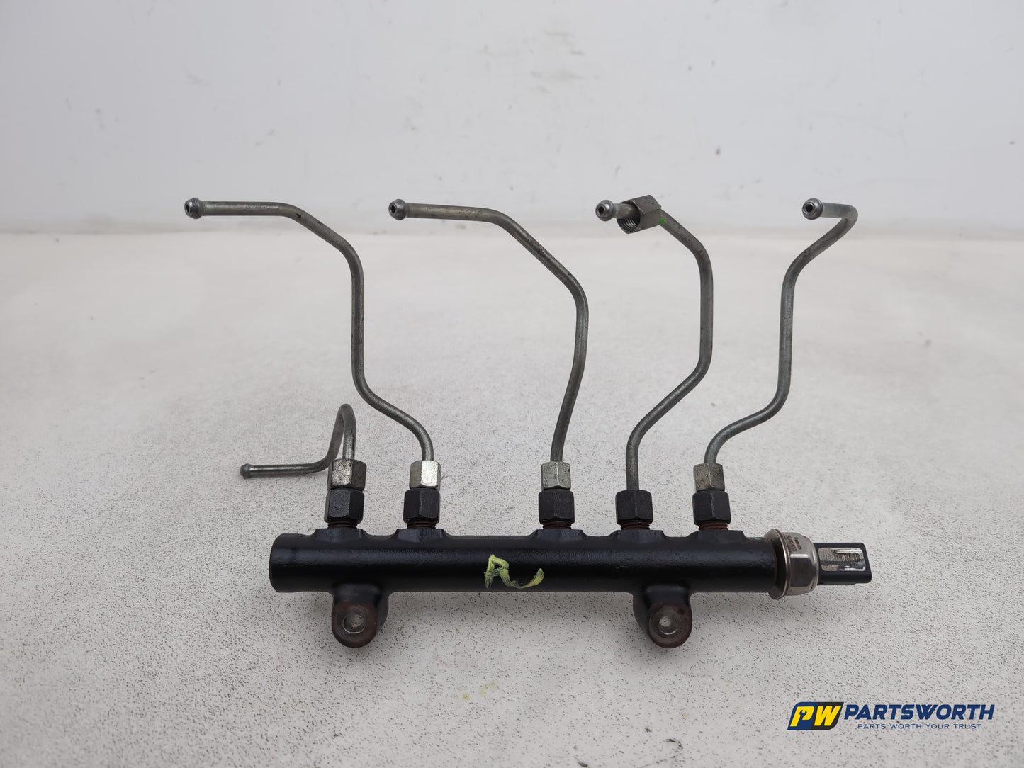 Fuel Rail 5
