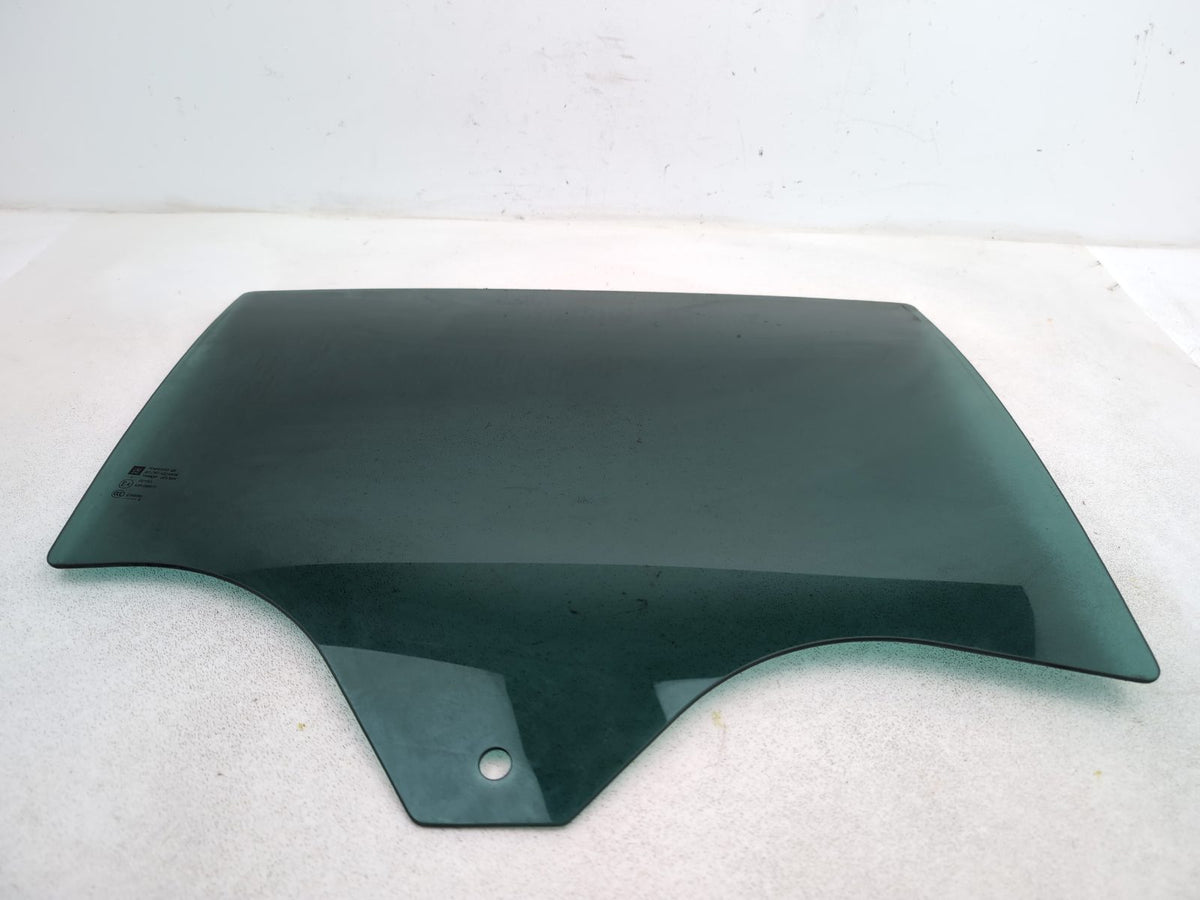 Door Glass Rear RH 5
