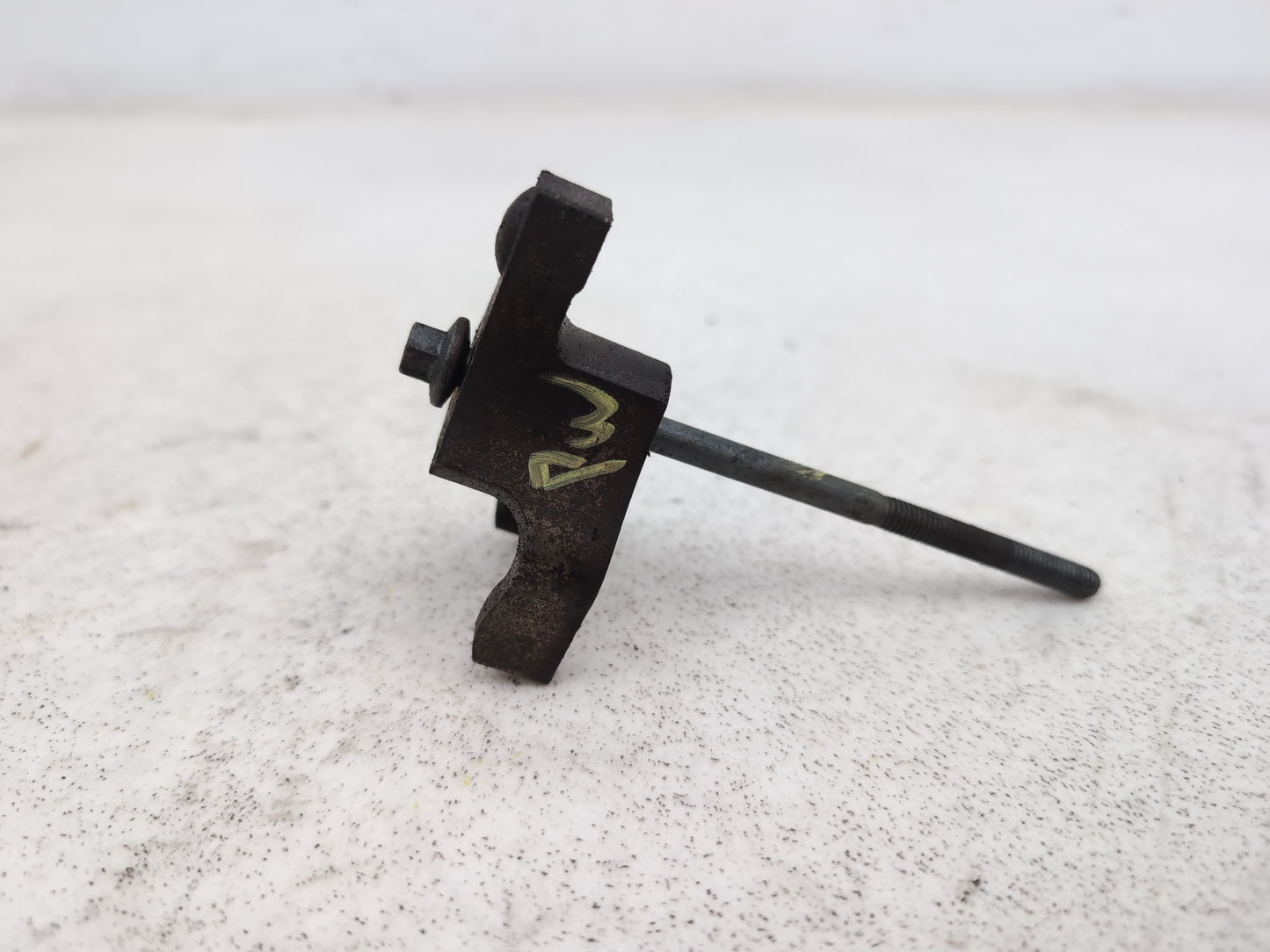 Engine Mounting Bracket 5