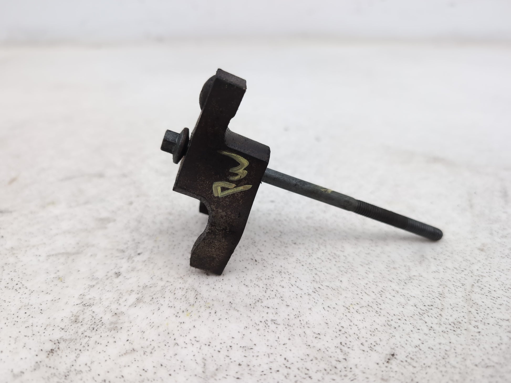 Engine Mounting Bracket 5