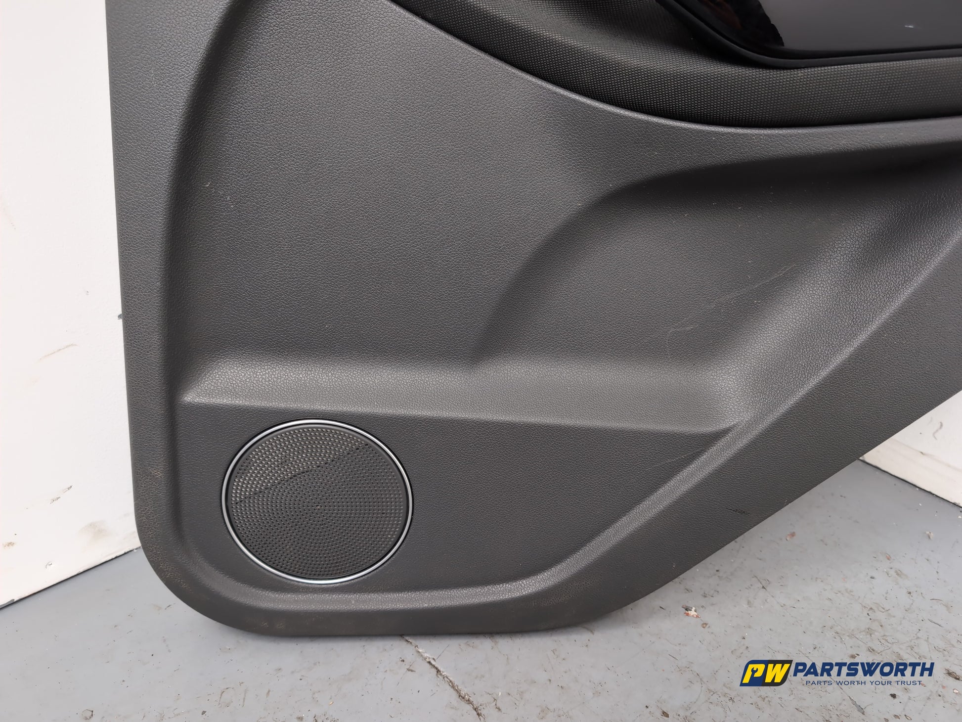 Rear Right Door Card 5