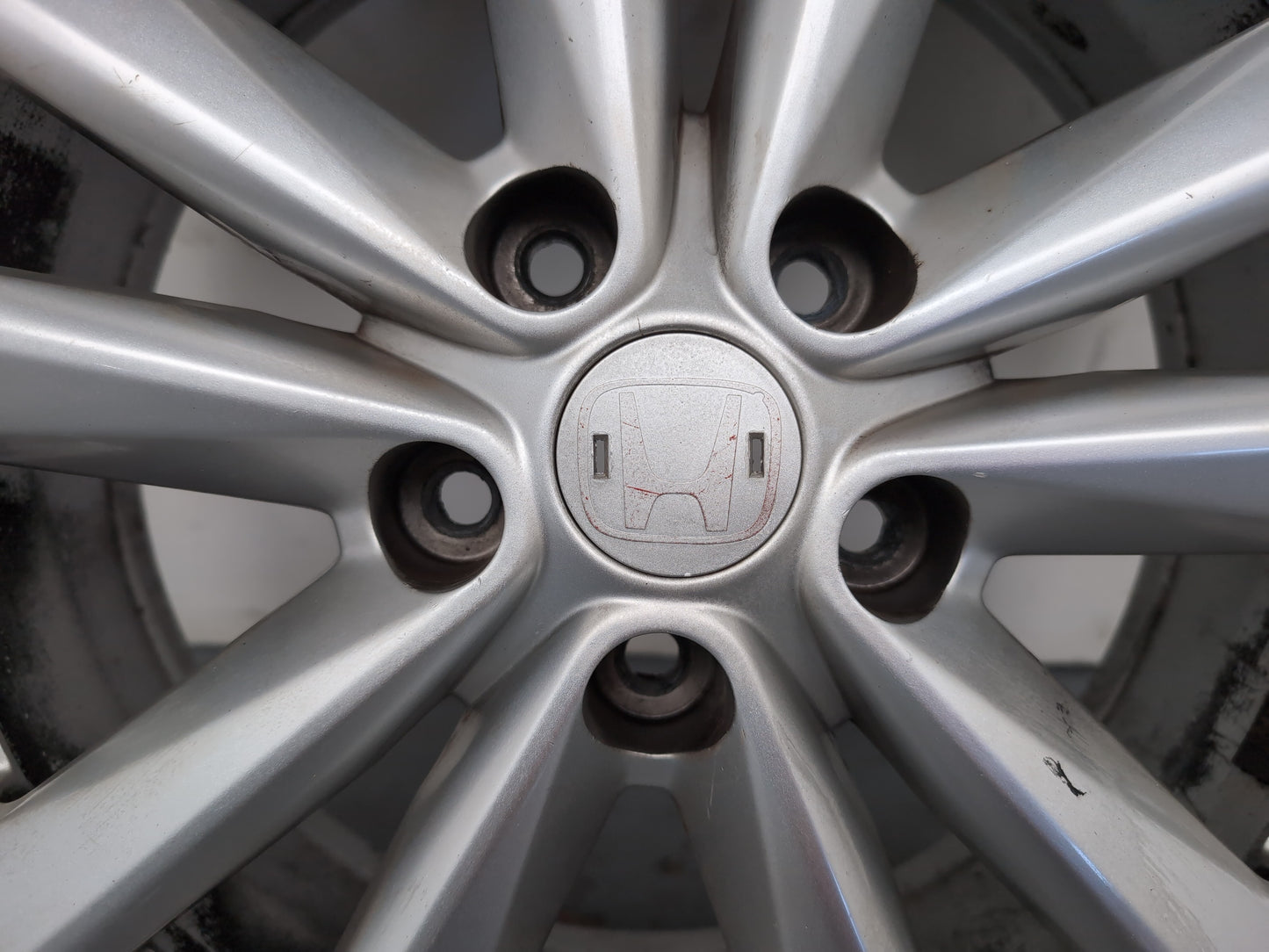 Honda Accord /Nissan Quasqai Wheel With Tyre 225/45 R17 403004ea1b - photo 5