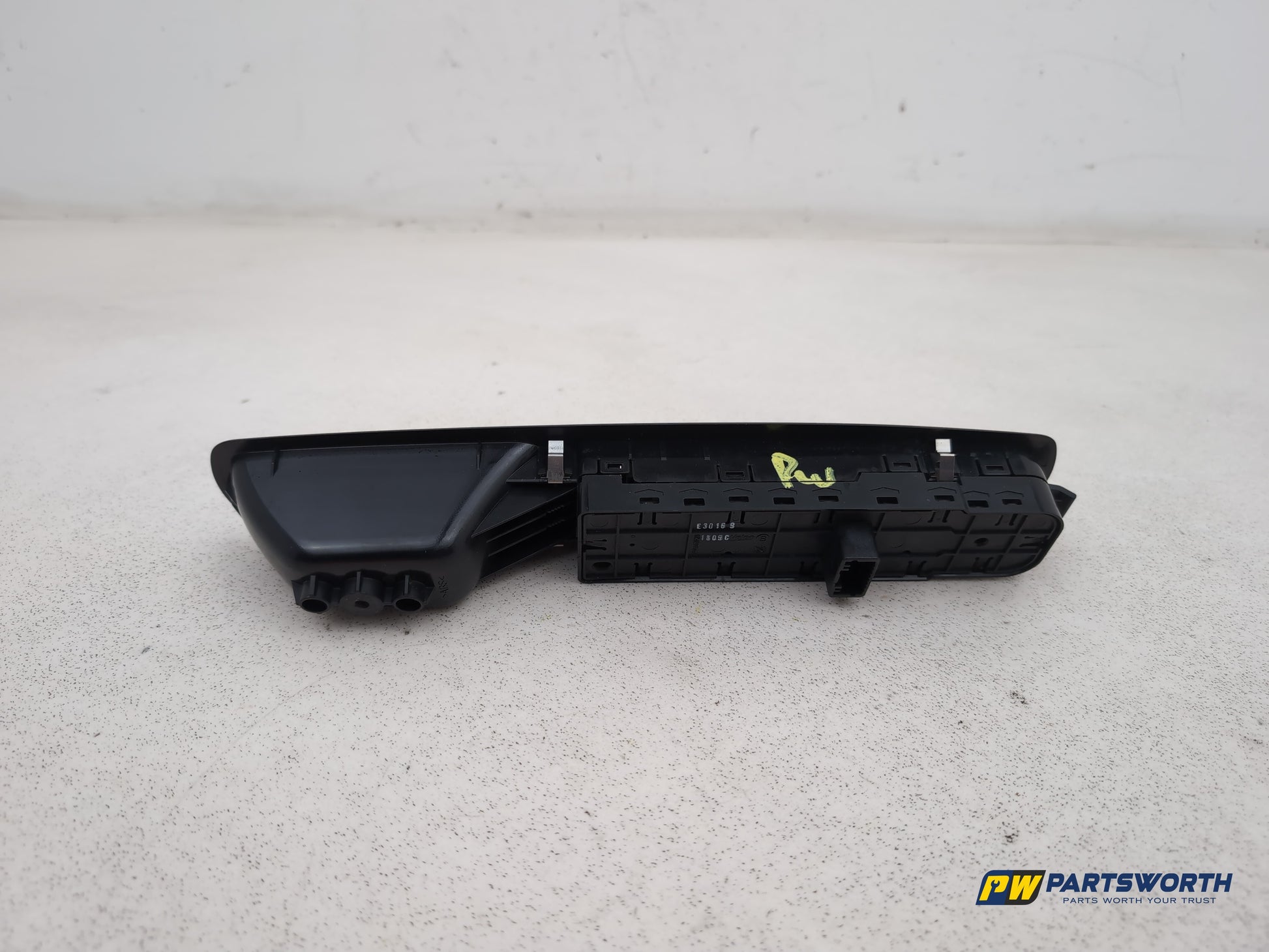 Renault Megane Expression Vvt Front Window Switch Control Panel 2008-2015 - photo 5