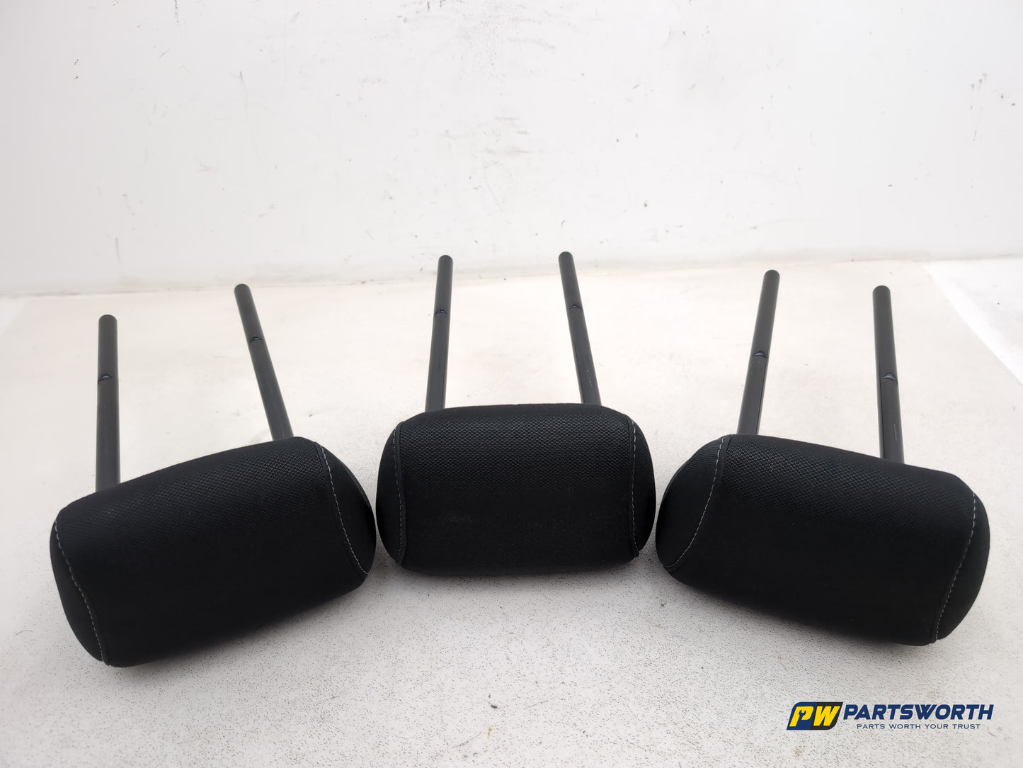 Renault Megane Expression Vvt 110 Rear Headrest Set 2008-2015 - photo 5