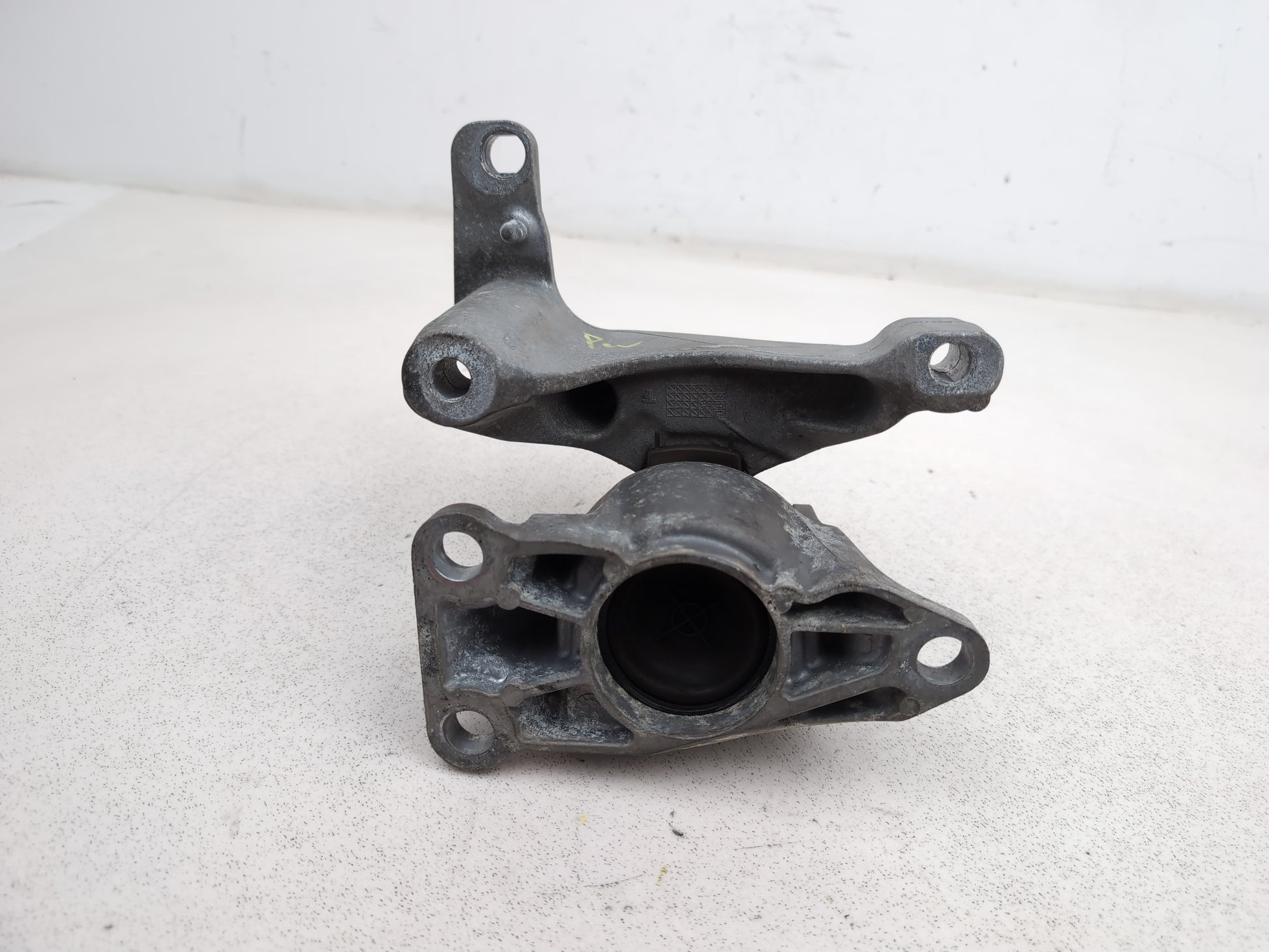 Renault Megane Expression Vvt 110 Engine Mounting Rh Driver Side 2008-2015 - photo 5