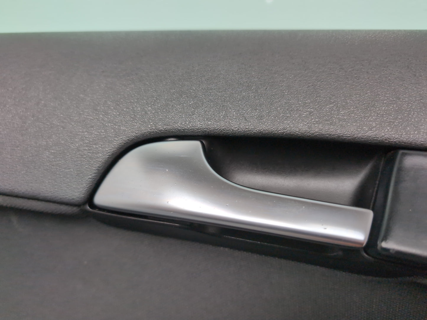 Door Front LH 11