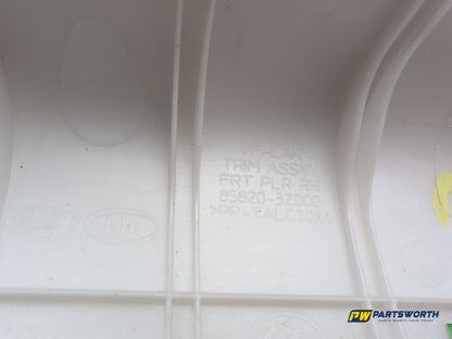 Hyundai I40 Style Crdi 2012 Rh A Pillar Trim 85820-3z000 - photo 5