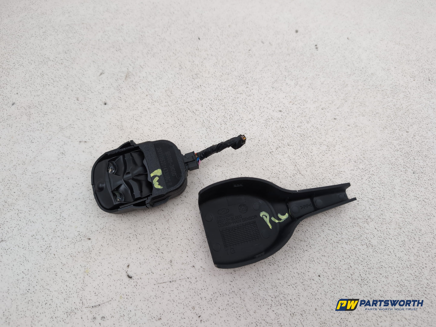 Hyundai I40 Style Crdi 2012 Rain Sensor 95775-3z000 - photo 5