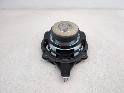 Hyundai I40 Style Crdi Rear Subwoofer Speaker 963803z050 2011-2019 - photo 5