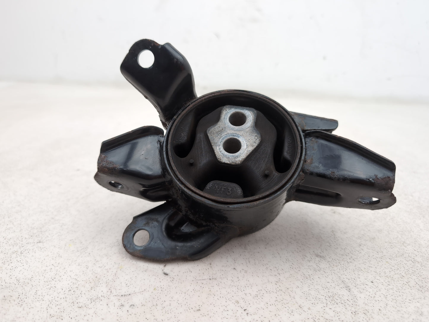 Hyundai I40 Style Crdi Engine Mounting Bracket Left Passenger Side 218303z400 - photo 5