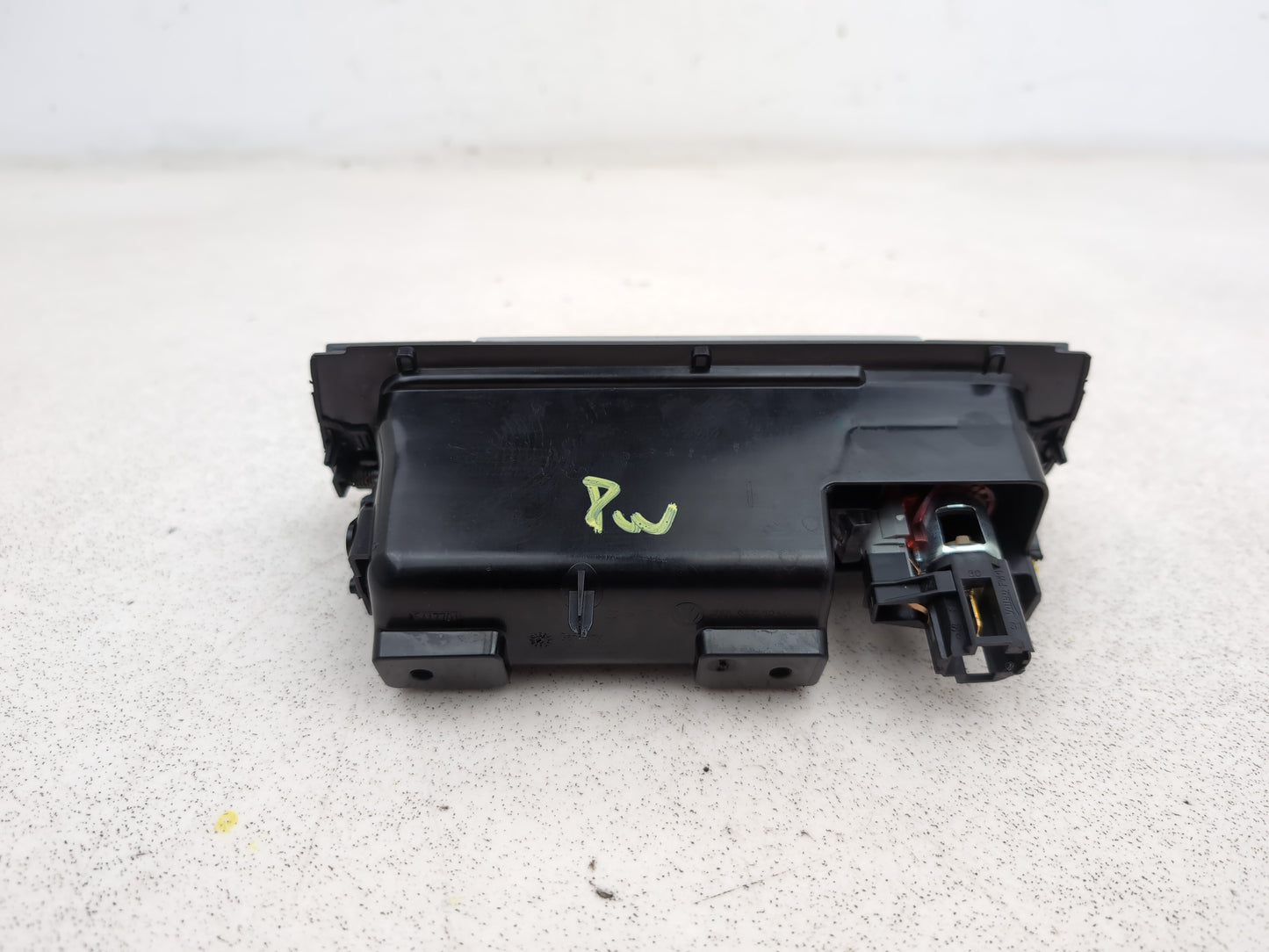 Volkswagen Passat Highline Tdi Centre Console Storage Tray 3c0863284k 2010-2014 - photo 5