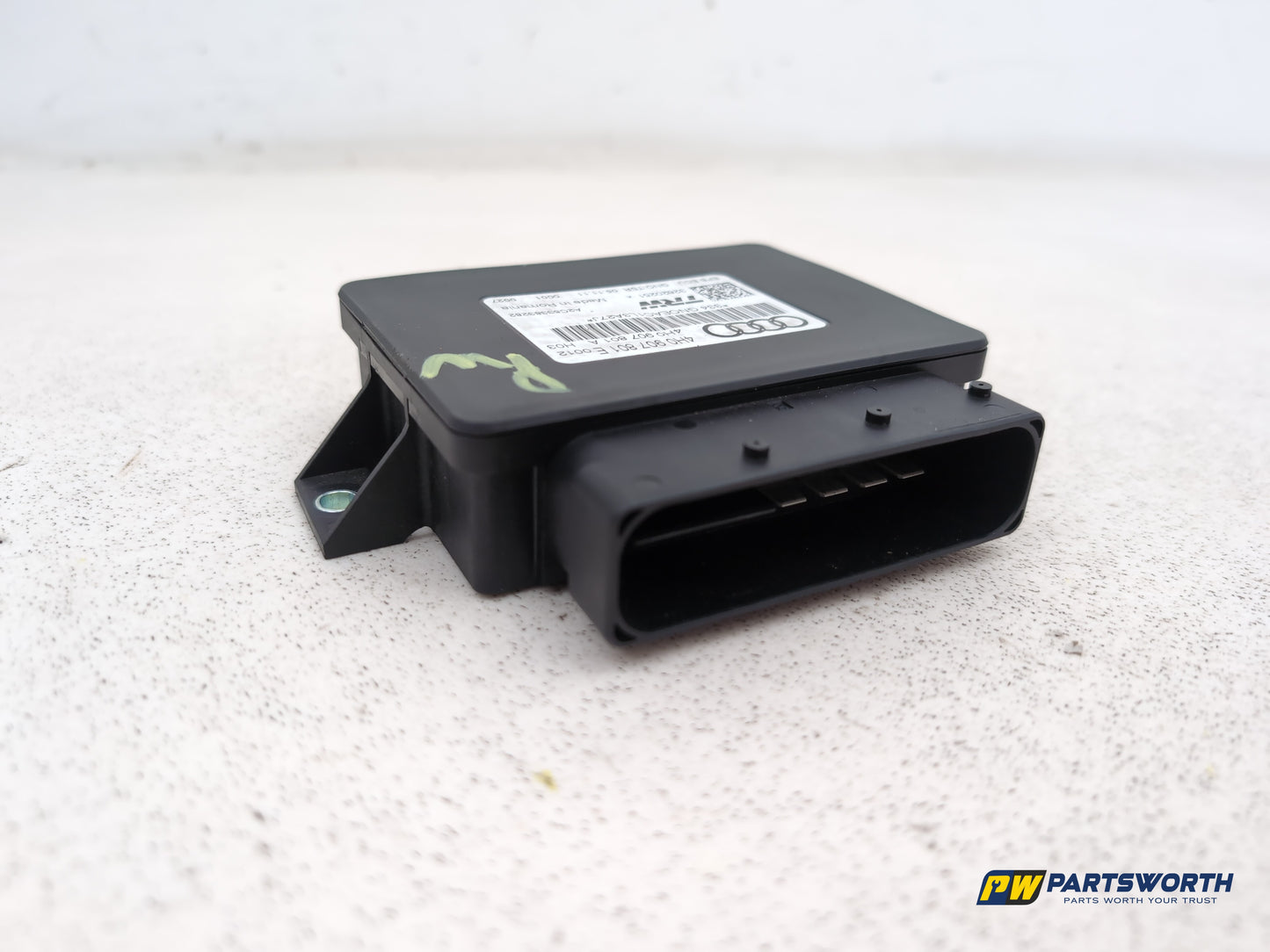 Audi A6 Se Tdi Electric Parking Hand Brake Control Module Ecu 4h0907801e - photo 5