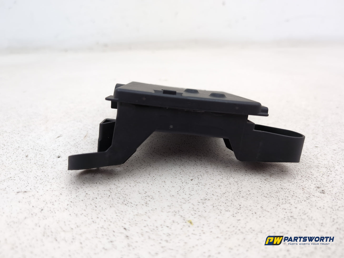 Audi A6 Se Tdi Positive Battery Distribution Terminal 4g0937517 2011-2018 - photo 5