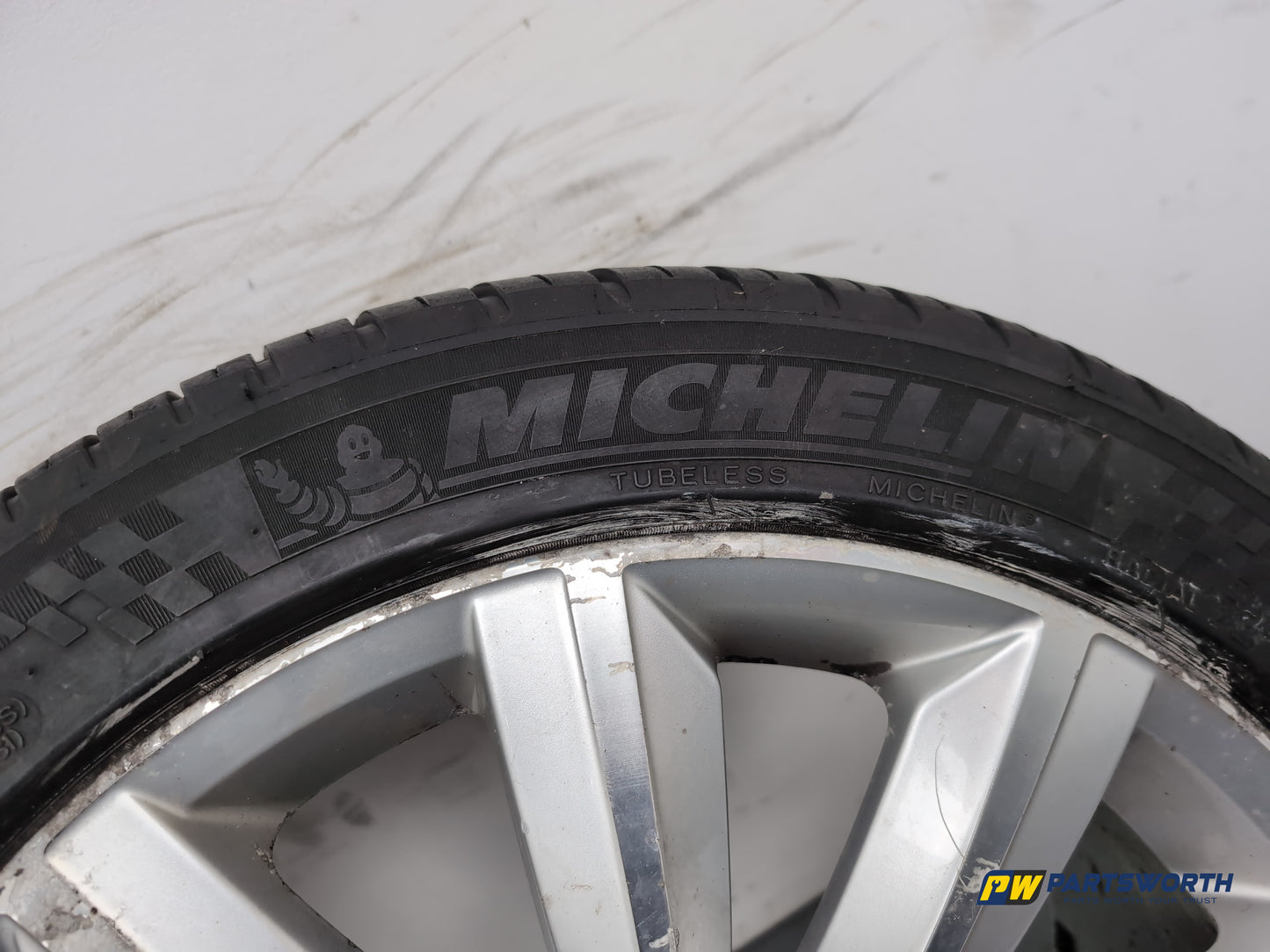 Wheel Road Alloy 5