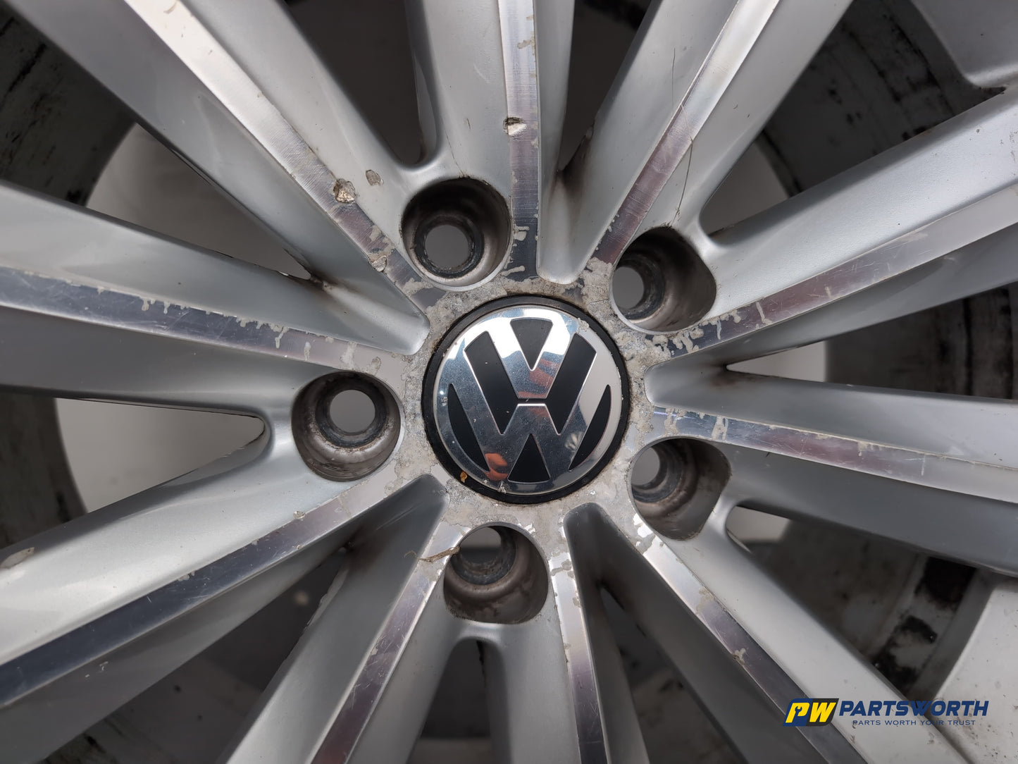 Wheel Road Alloy 5