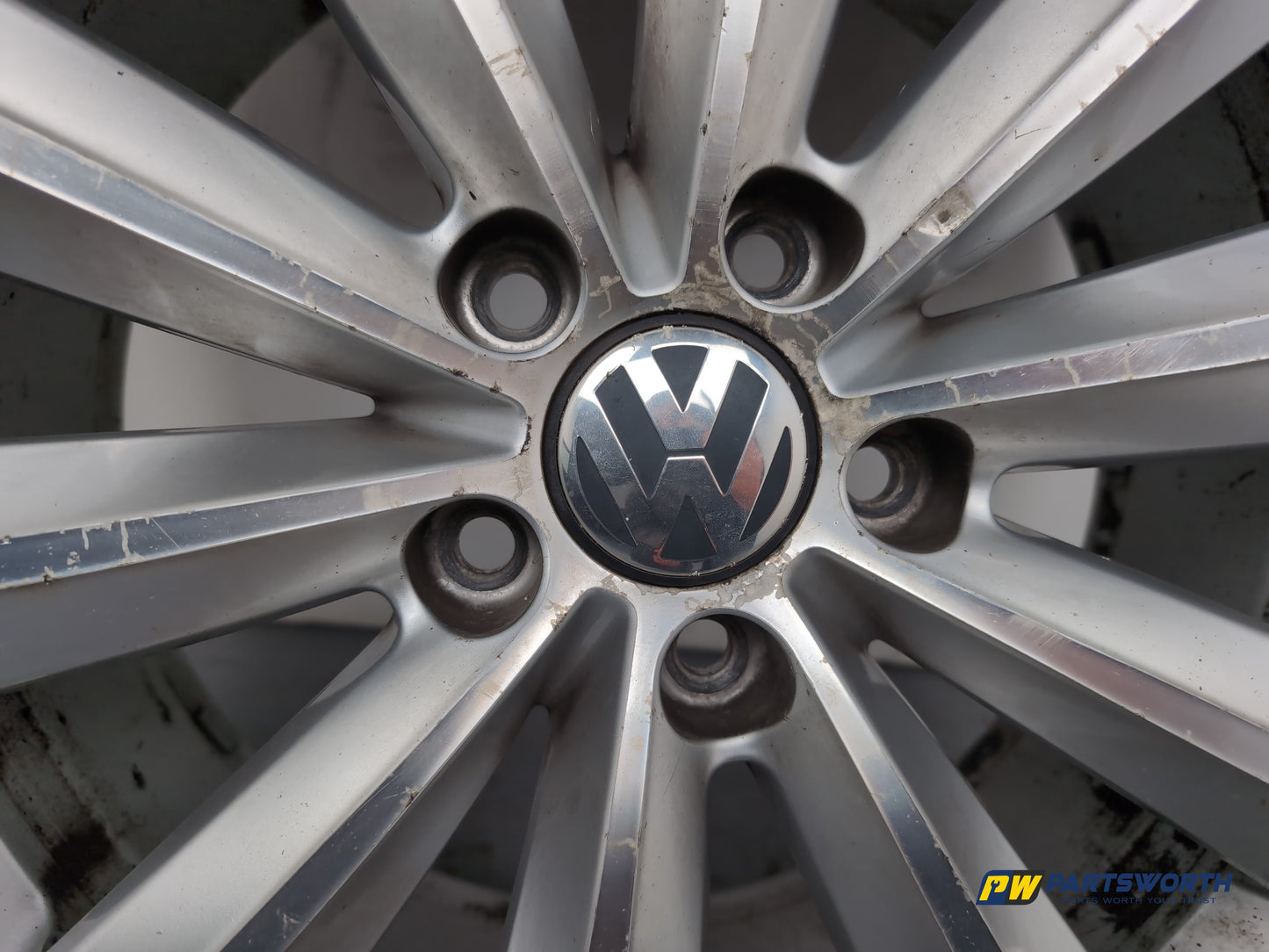 Wheel Road Alloy 5