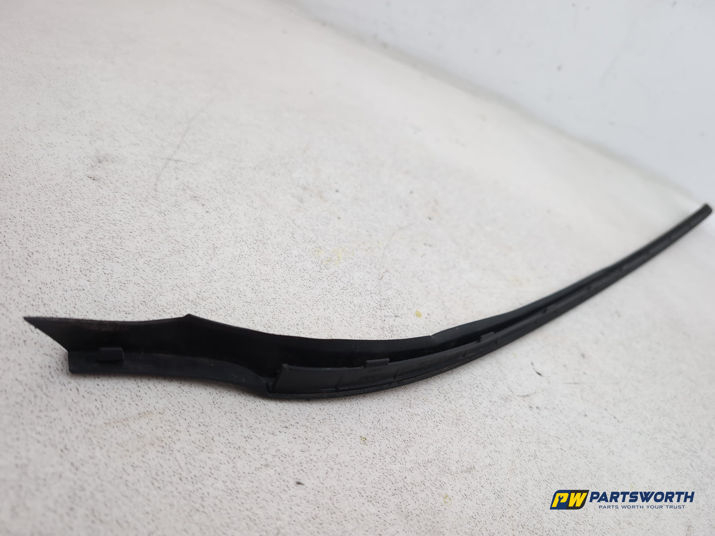 Ford Fiesta Zetec Windscreen Weatherstrip Trim Moulding Right 8a61a03194aew - photo 5
