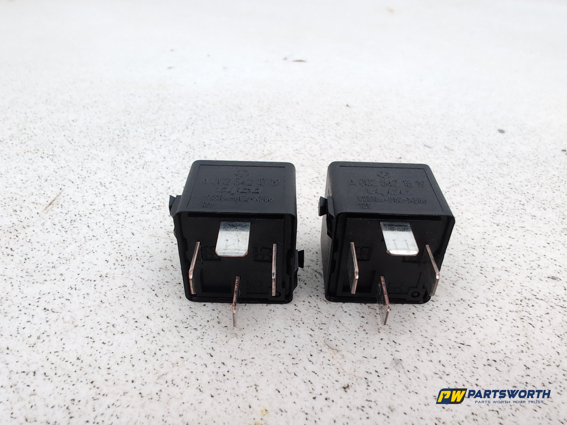Fuse and Relay Box 1 5