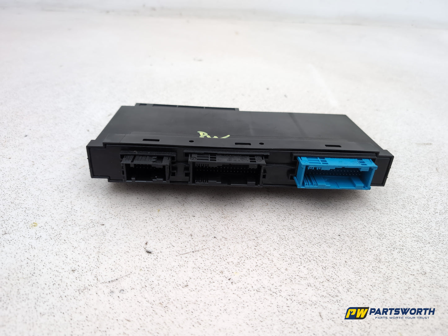 Bmw 520d Se Auto Comfort Convenience Body Module 9228491 2010 - photo 5