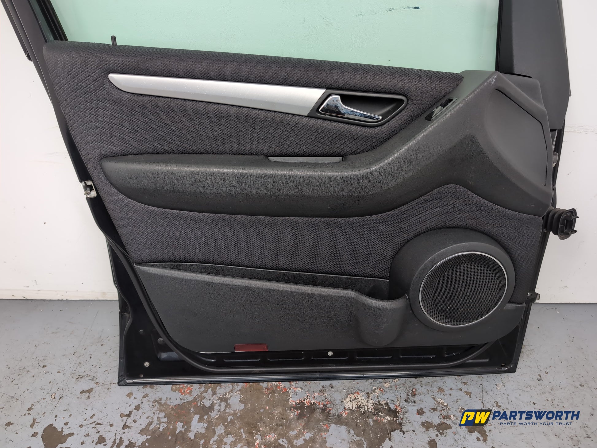 Door Front LH 11