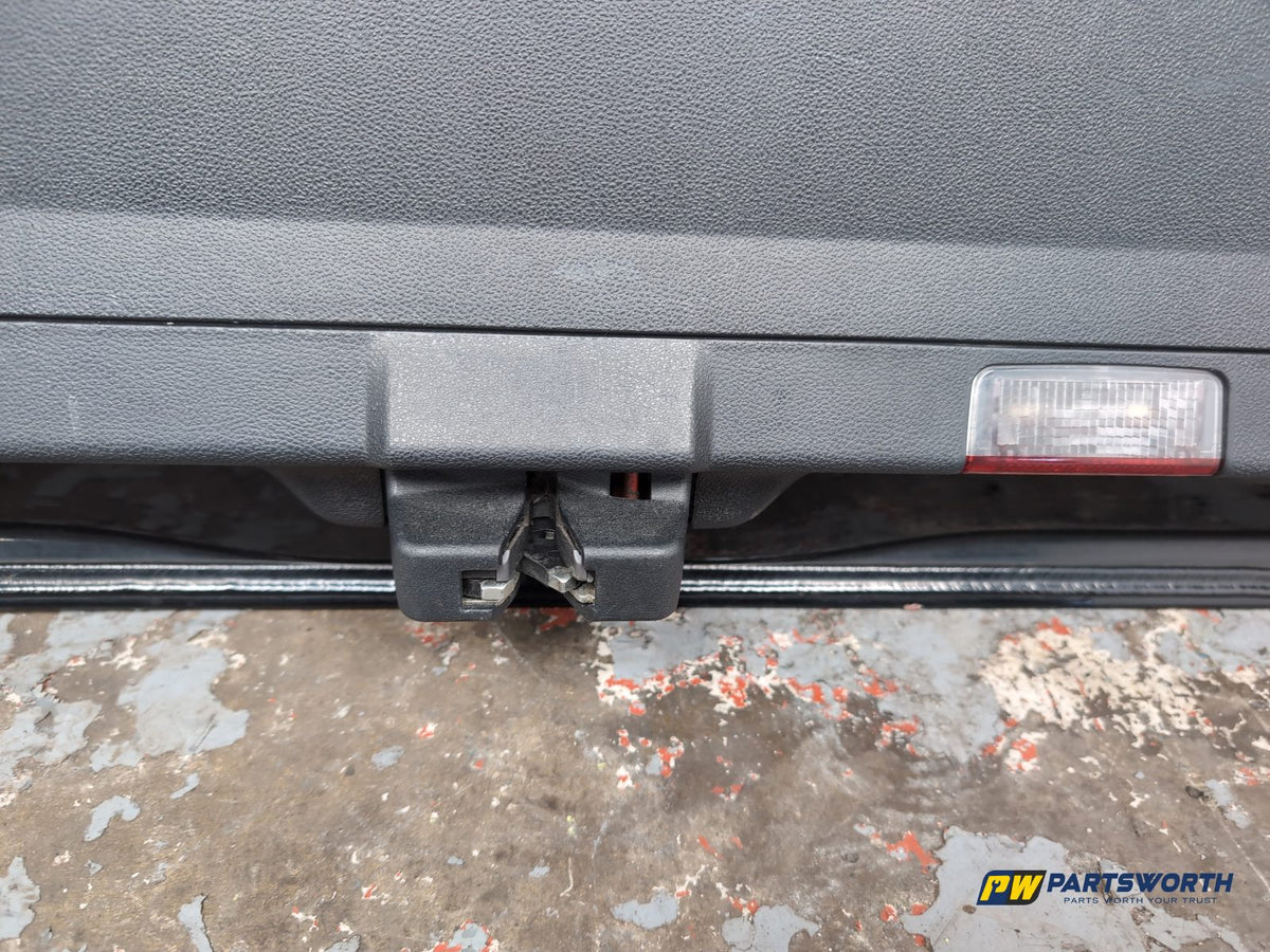 Boot Lid 11