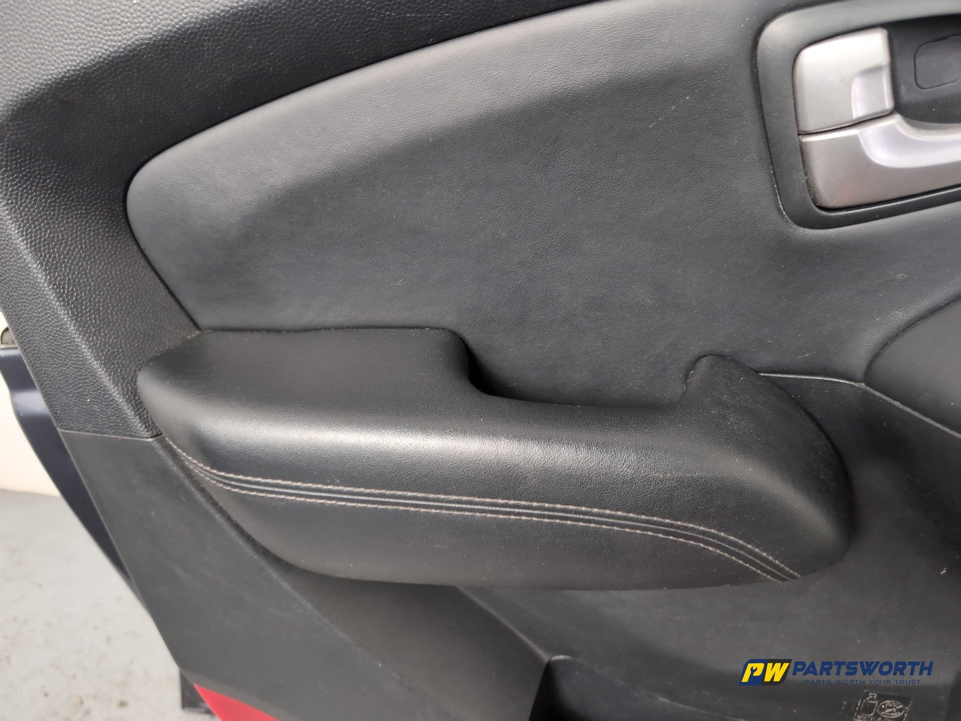 Hyundai Ix35/Tucson Lm/El Door Front Lh Passenger Side Grey 5k 2009-2016 - photo 9