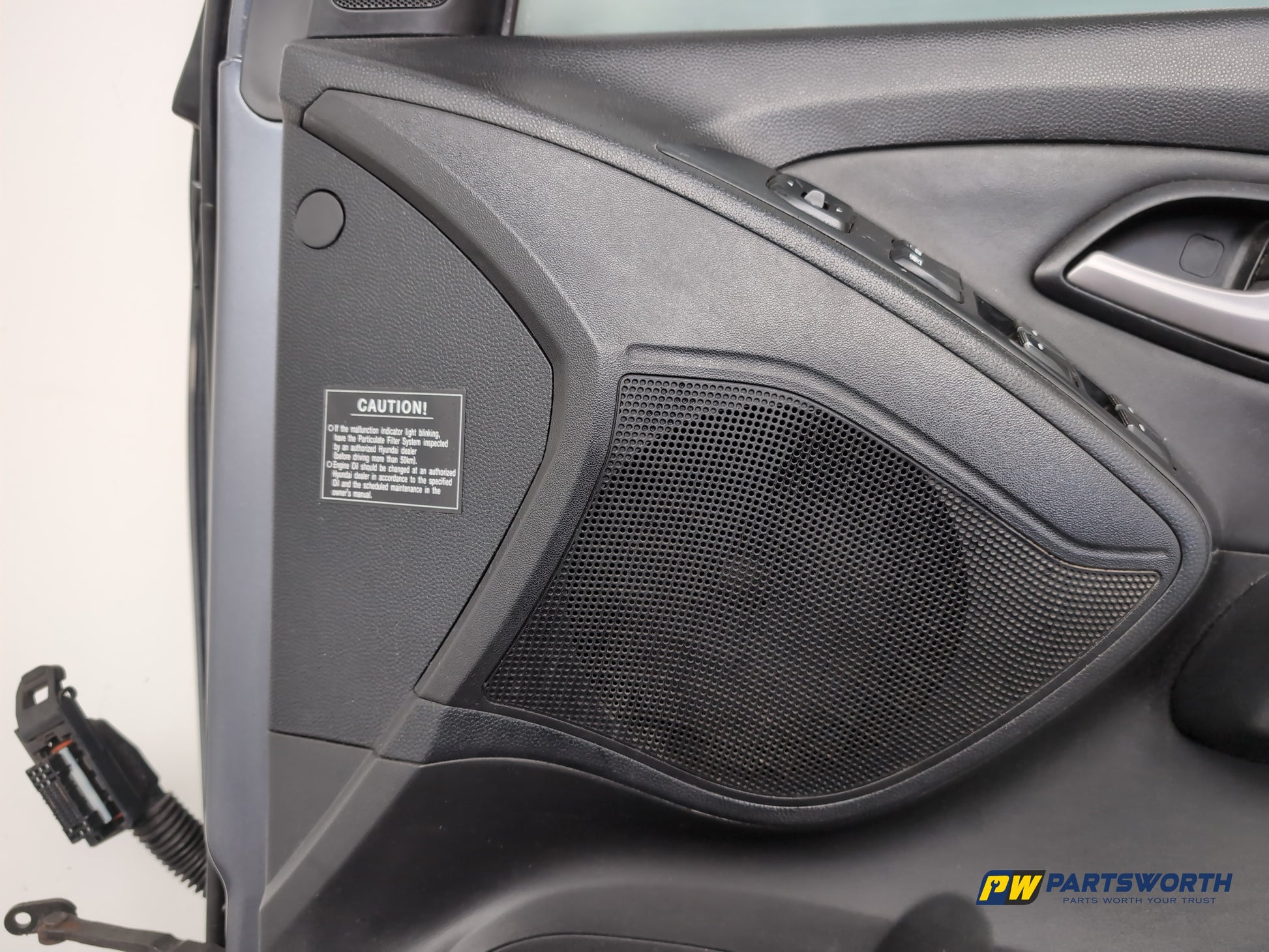 Door Front RH 11