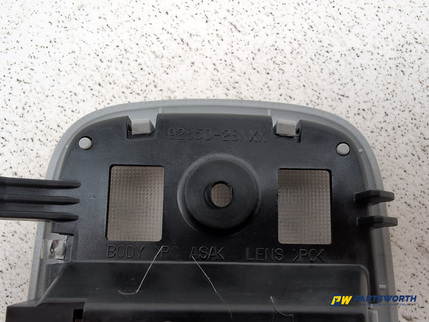 Hyundai Ix35 Lm Interior Reading Light Rear 928502sxxx 2009-2015 - photo 5