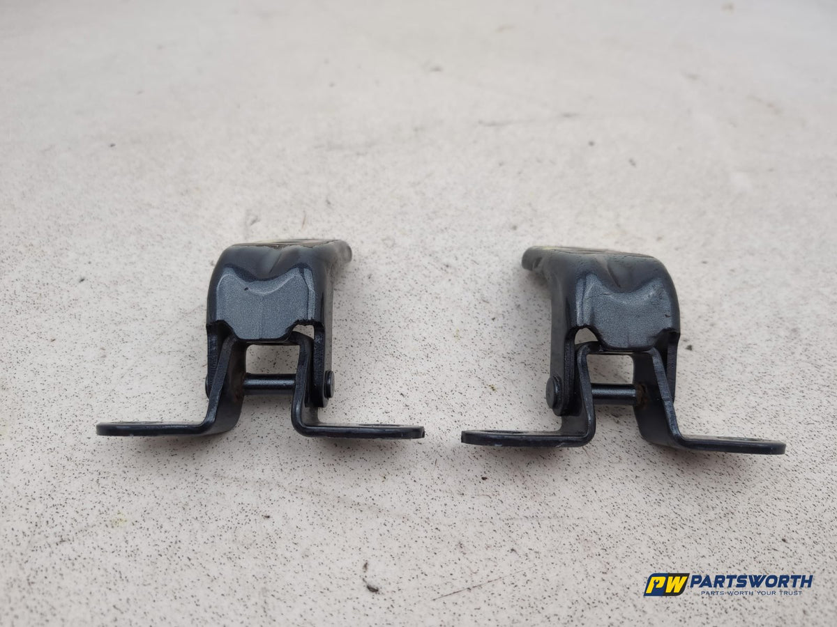 RH Front Door Hinge Pair  5