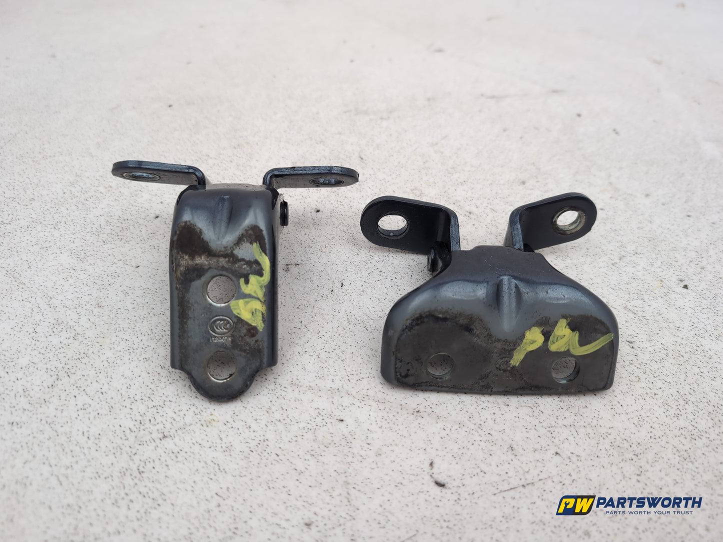Hyundai Ix35 Style 2wd Crdi Door Back Hinge Lh Left Passenger Side 2009-2015 - photo 5