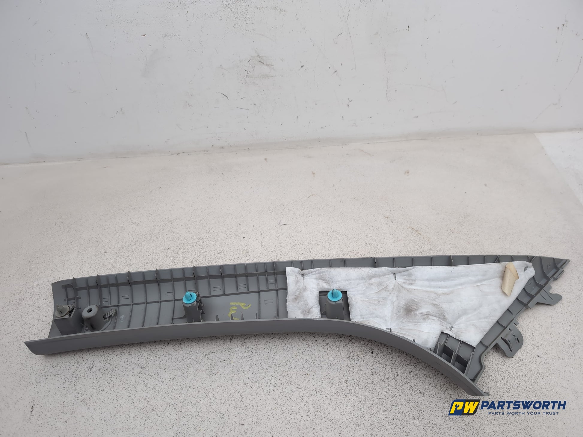 Hyundai Ix35 Style 2wd Crdi Rh A Pillar Trim Driver Side 858212y100 2009-2015 - photo 5