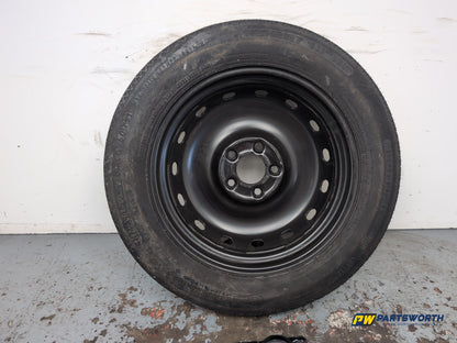 Mercedes-Benz B160 Sport Cvt Space Saver Spare Wheel And Tool Kit 125/90 R16 - photo 5