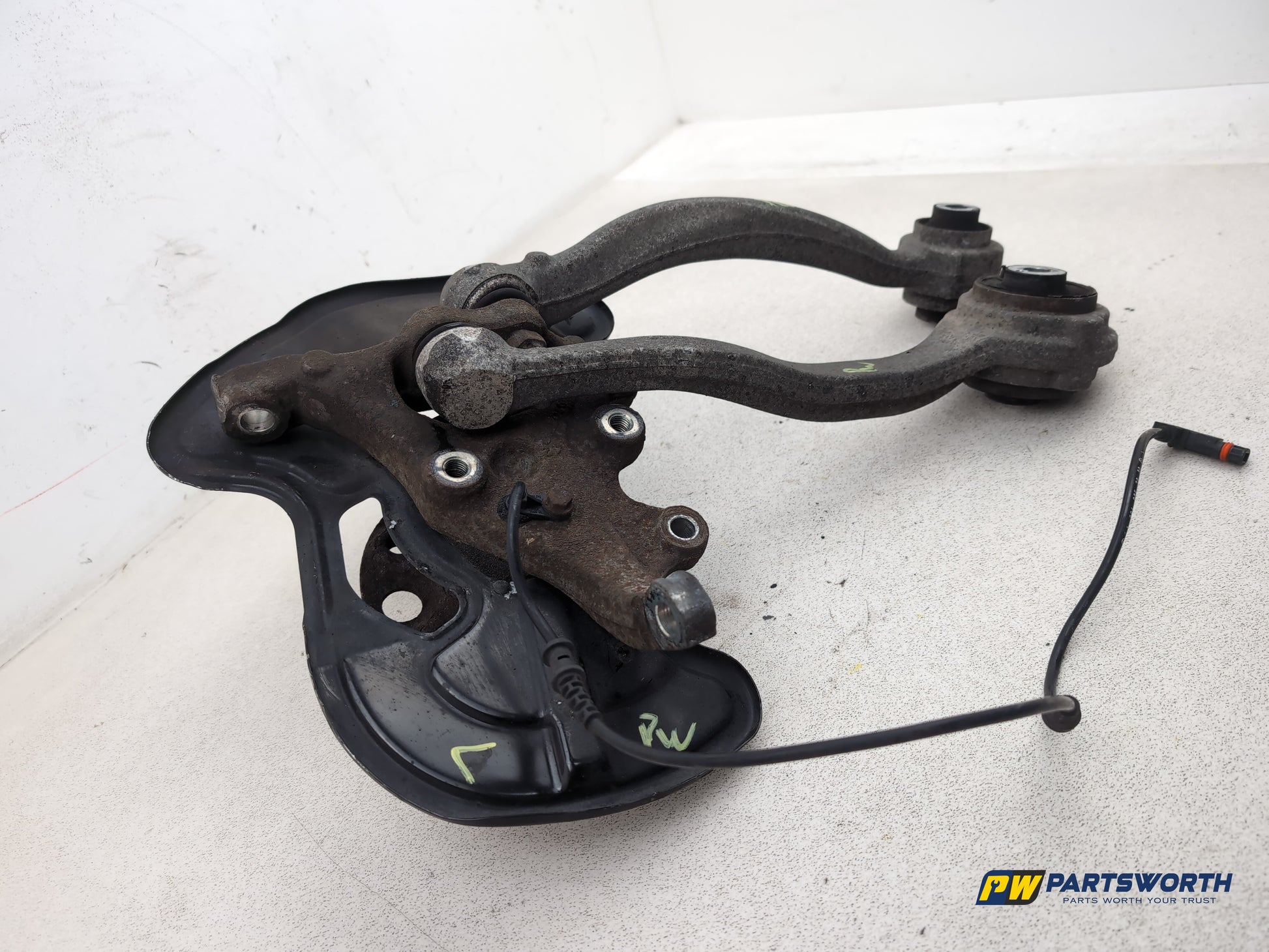 Mercedes-Benz C250 Amg Sport Ed125 Cdi Bcy A Wheel Hub Front Lh Passenger Side - photo 5