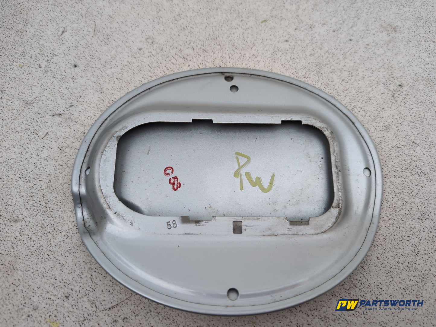 Bmw 118d M Sport Fuel Filler Flap 2007-2013 - photo 5