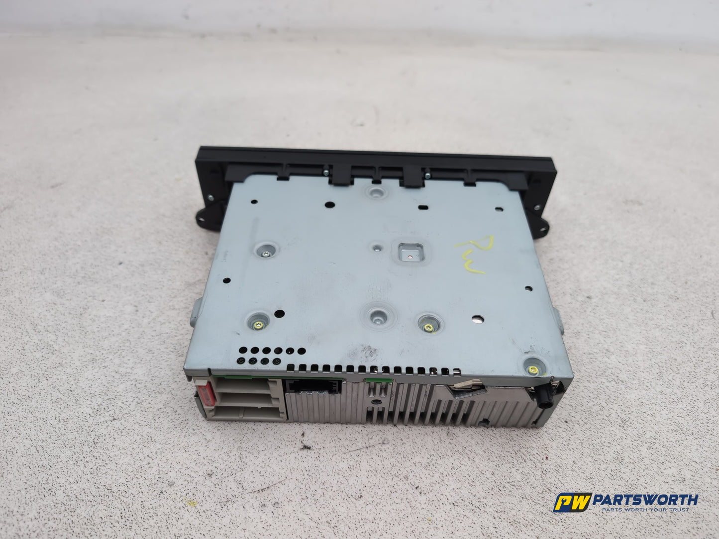 Porsche Cayenne Tiptronic S Radio Radio Cd Player Head Unit 7l5035186 2003-2010 - photo 5