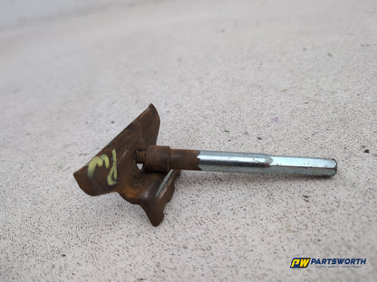 Porsche Cayenne Tiptronic S Battery Holding Clamp 2003-2010 - photo 5