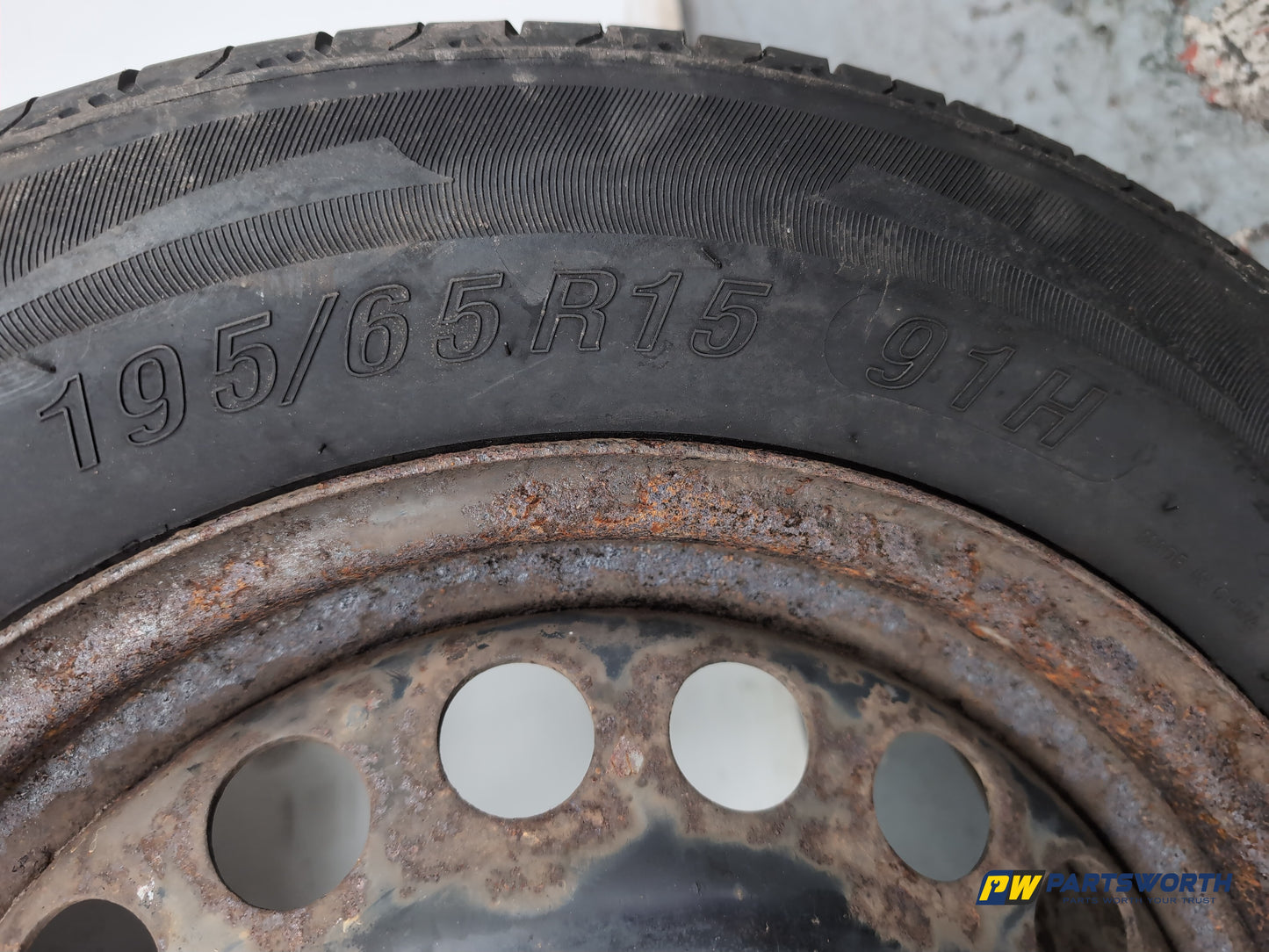 Wheel Road Alloy 5